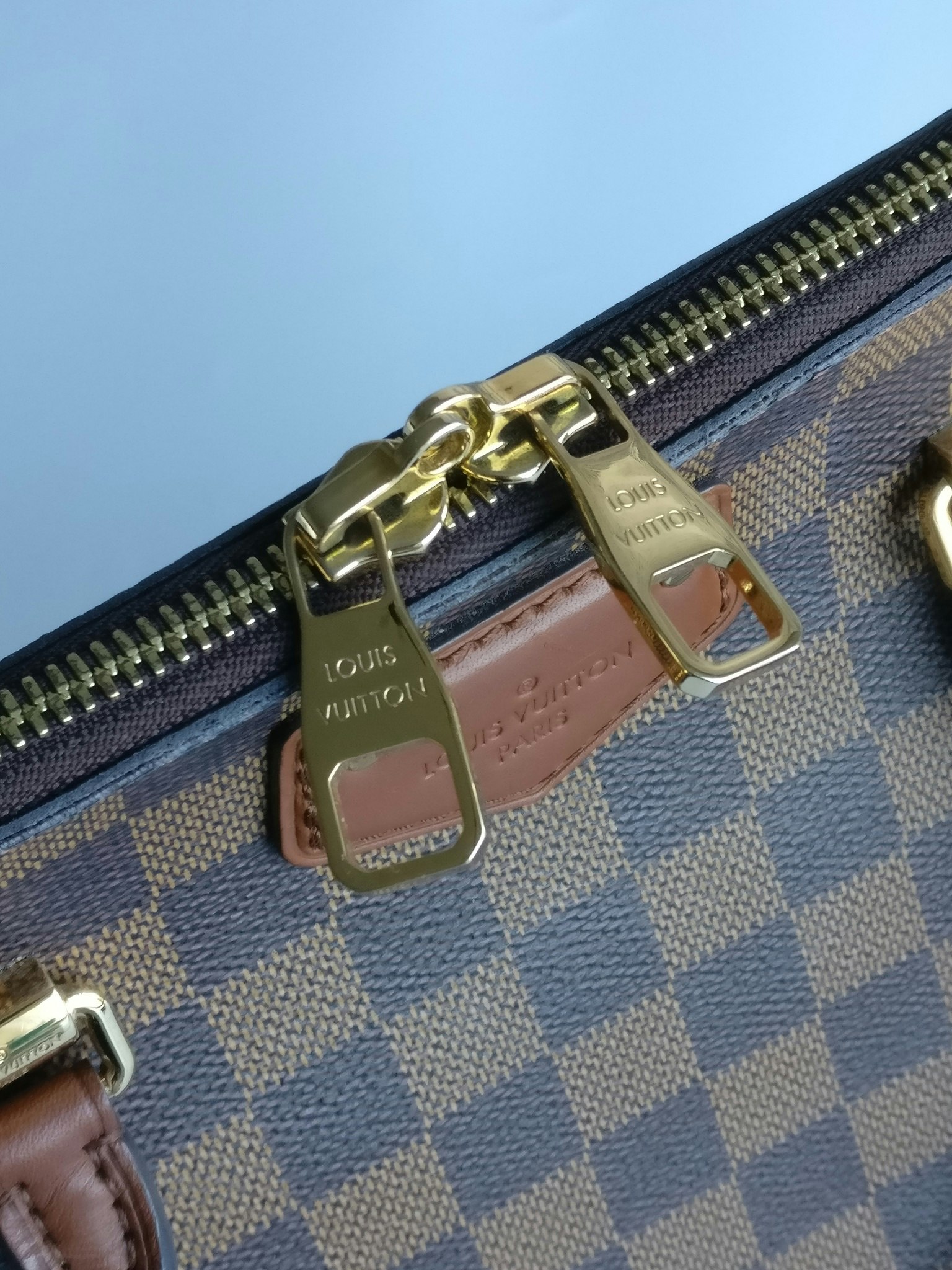 Louis Vuitton Belmont Tote Damier Ebene