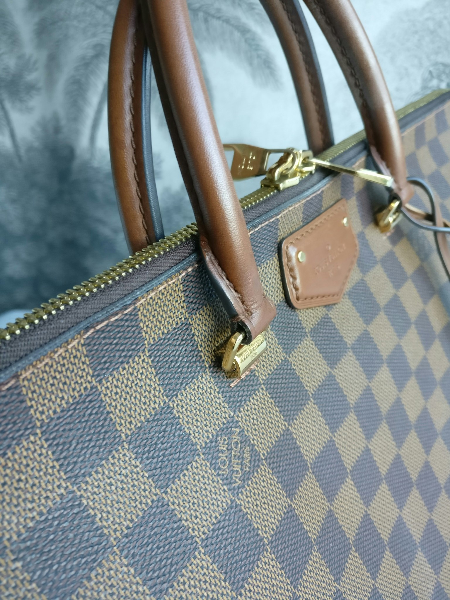 Louis Vuitton Belmont Tote Damier Ebene