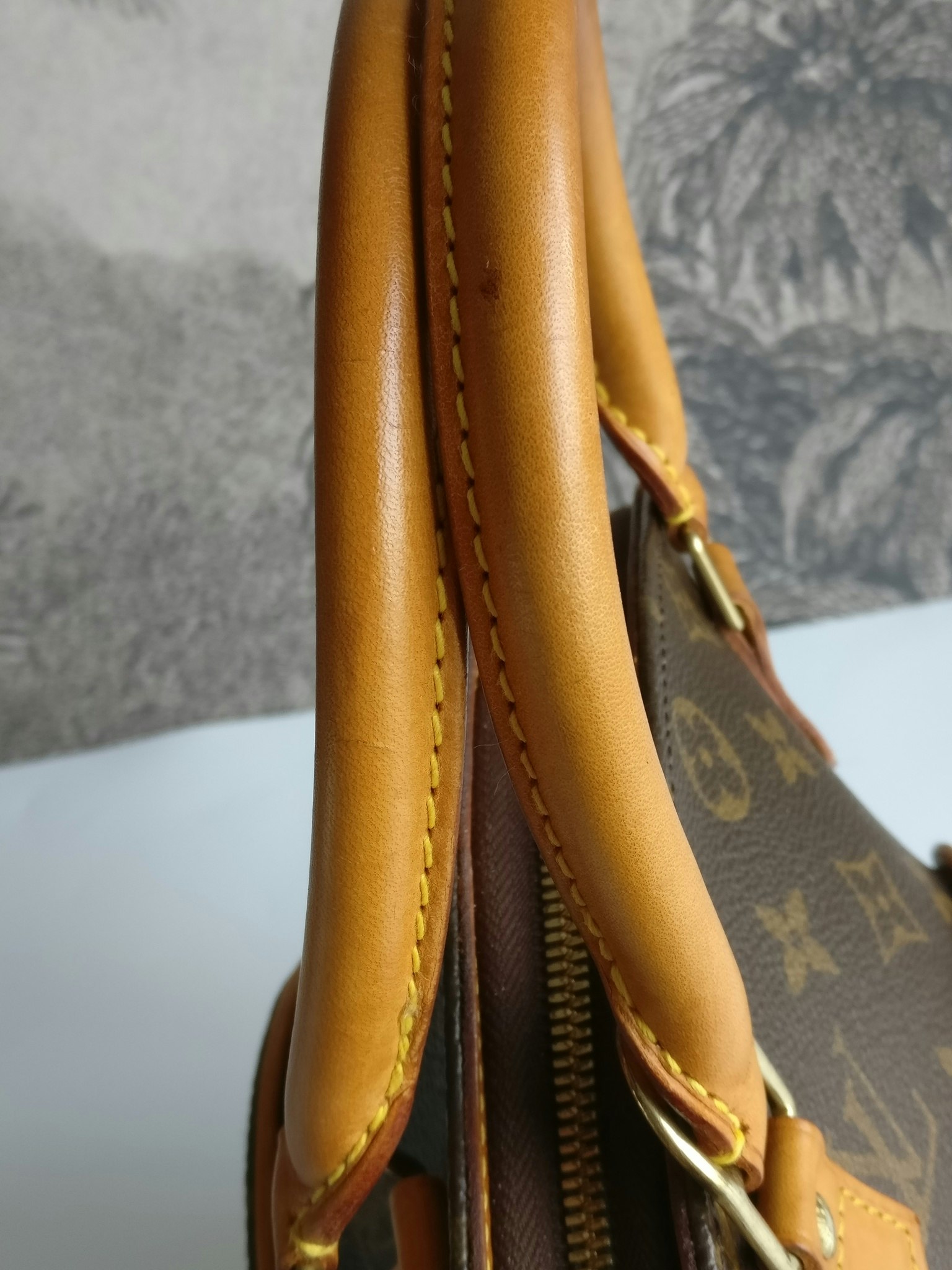 Louis Vuitton Ellipse MM