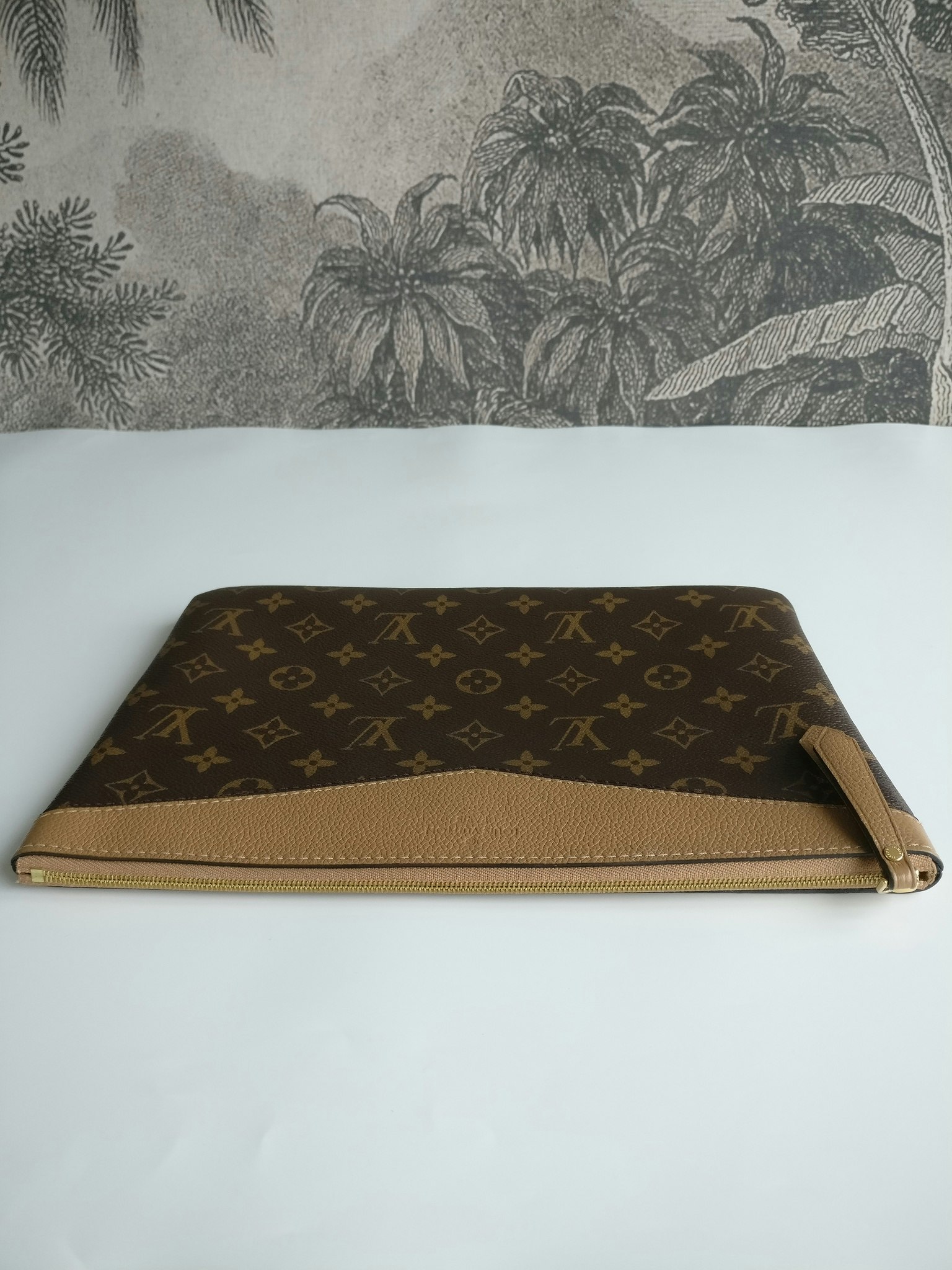 🌿SOLD 🌿 Louis Vuitton Daily Pouch