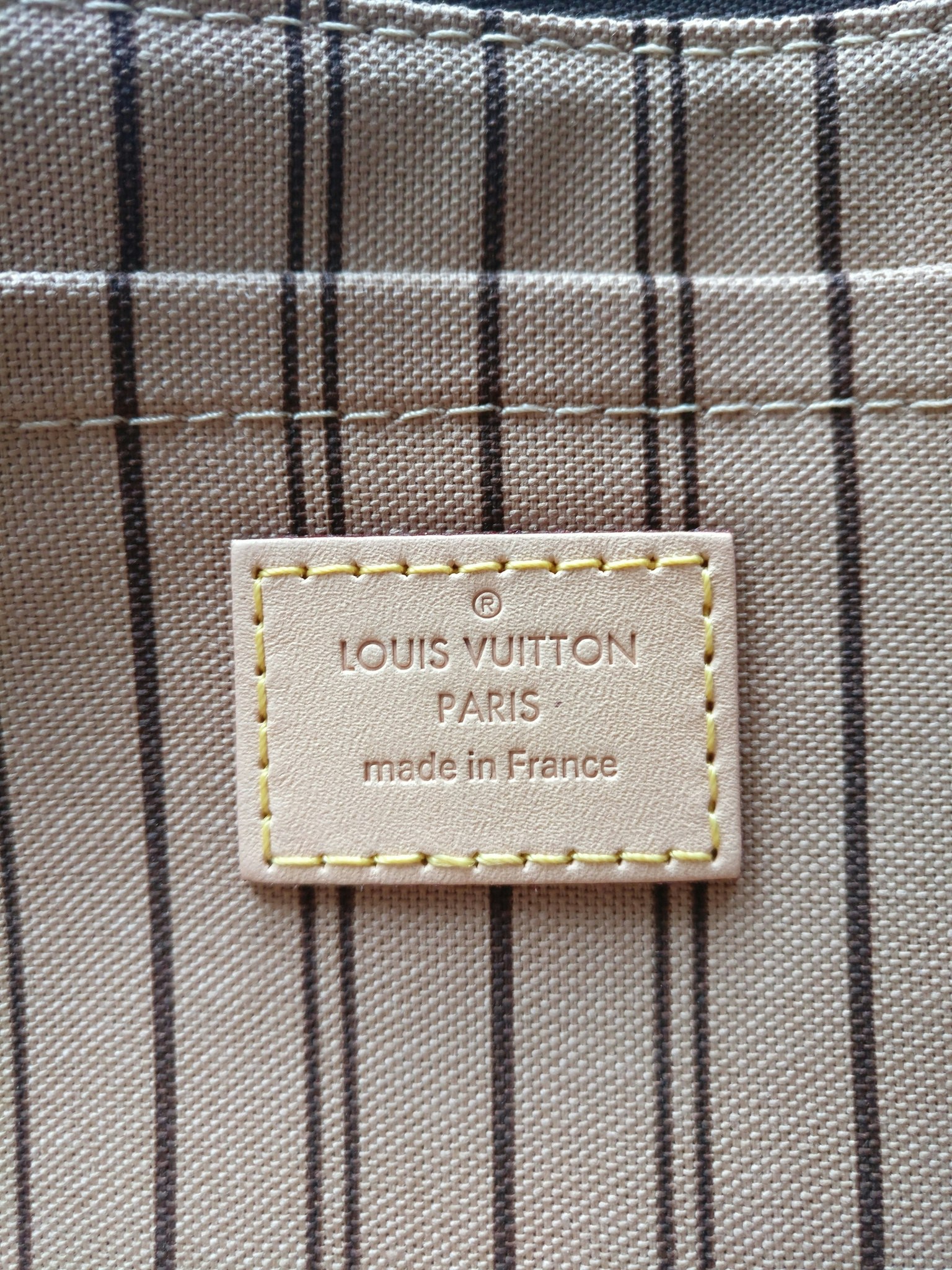 Louis Vuitton Neverfull MM pochette monogram
