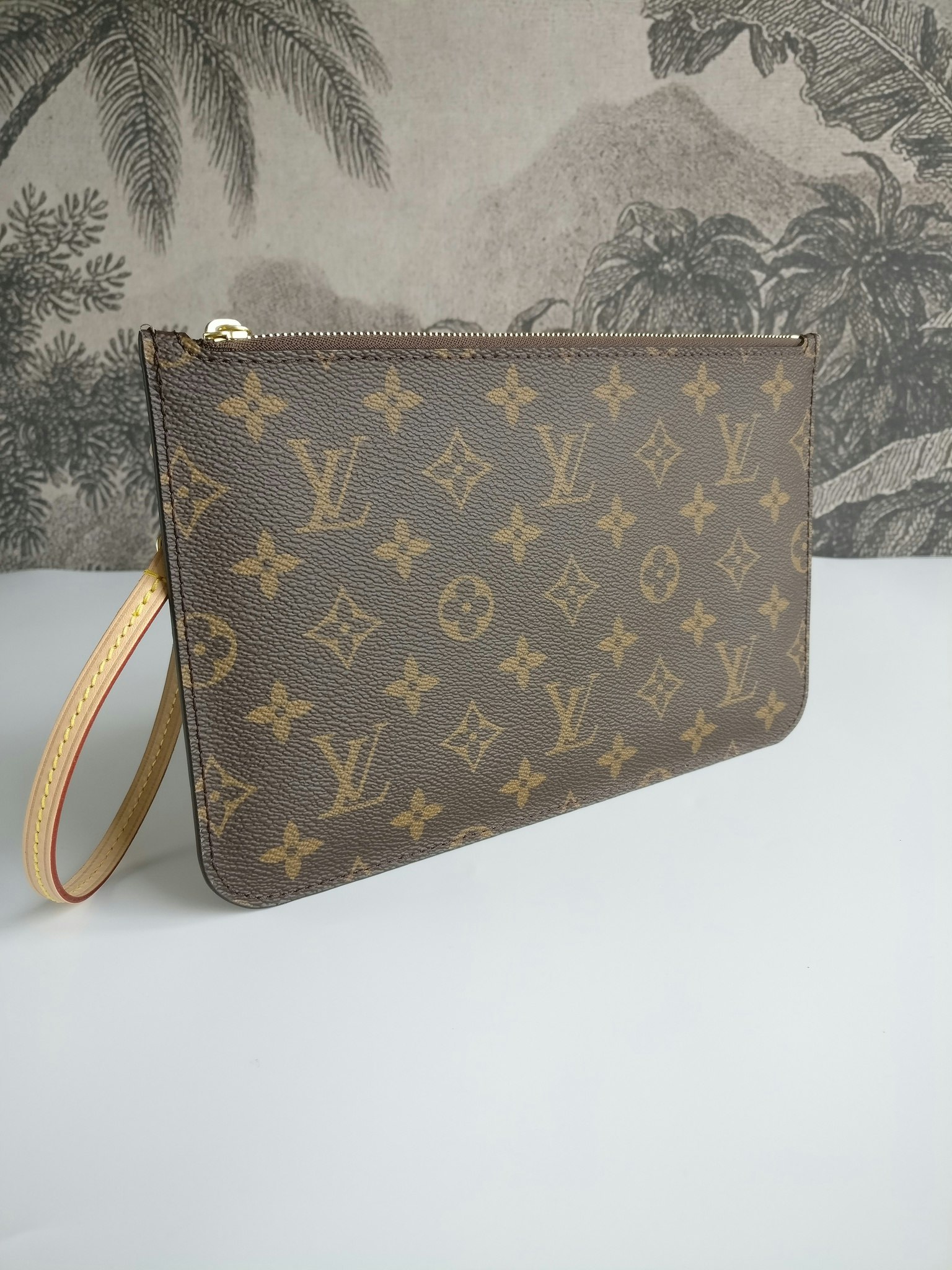 Louis Vuitton Neverfull MM pochette monogram - Good or Bag