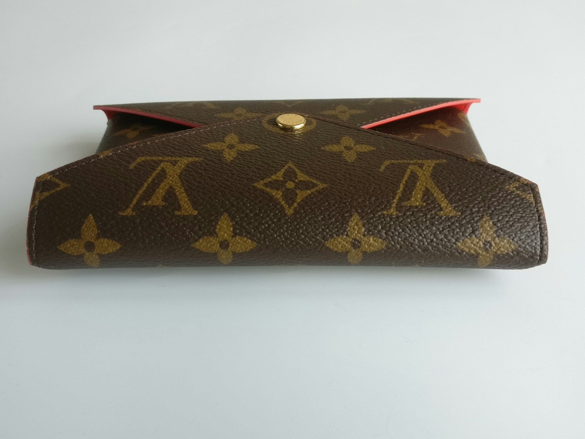 Louis Vuitton Kirigami M