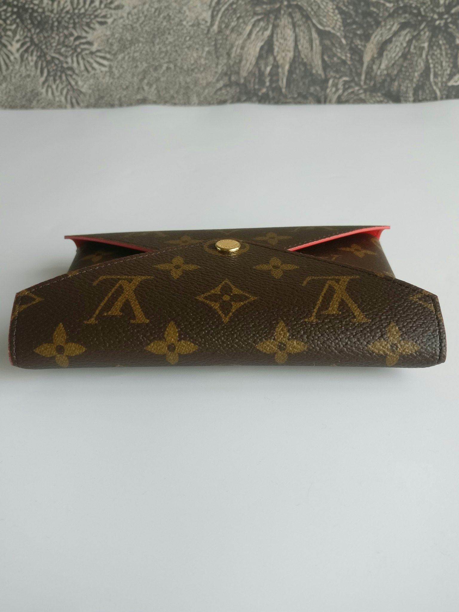 Louis Vuitton Kirigami M