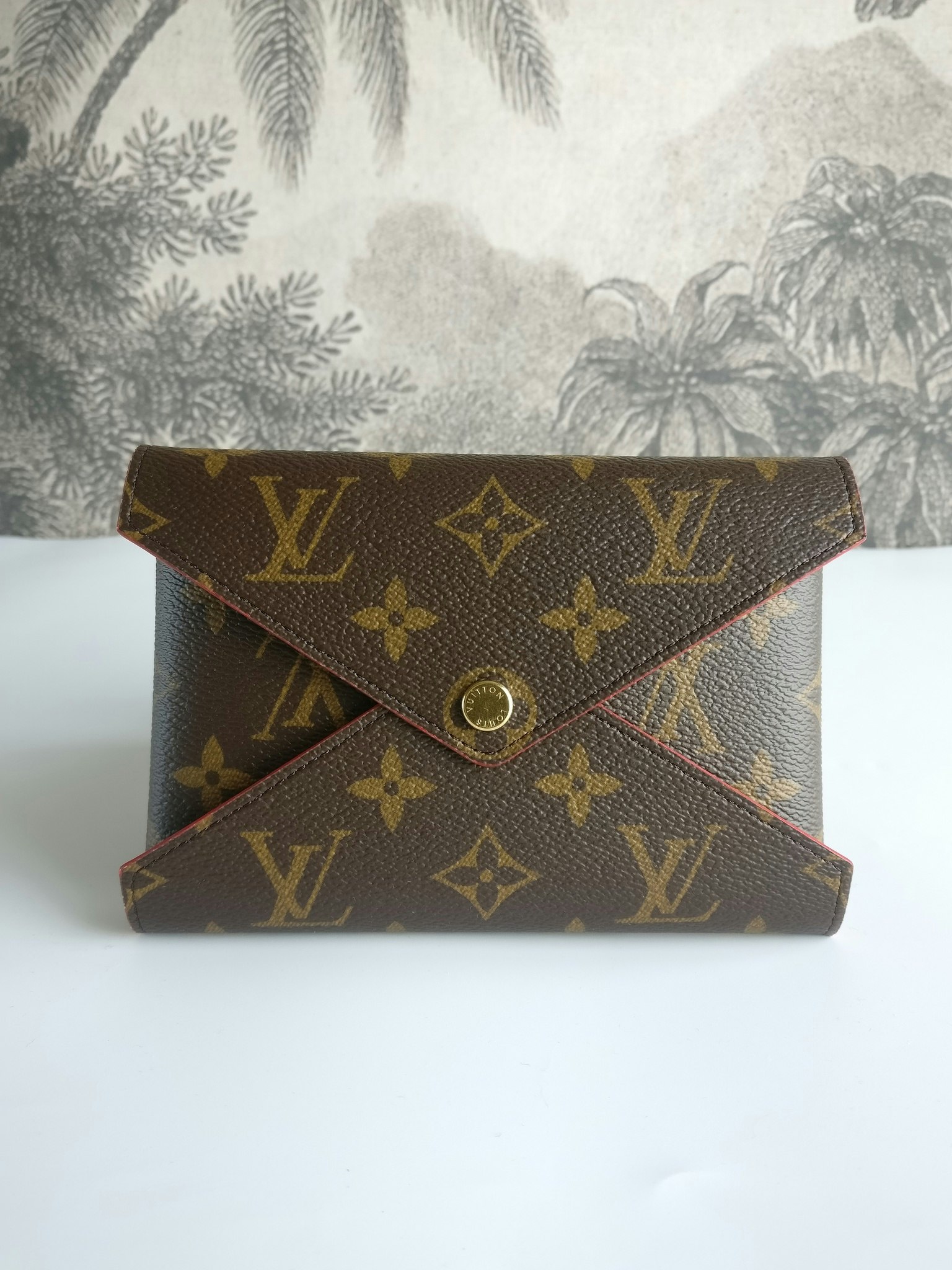 Louis Vuitton Kirigami M