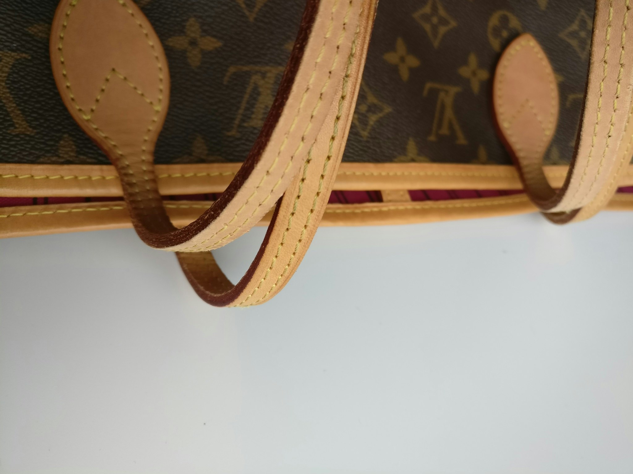 Louis Vuitton Neverfull MM