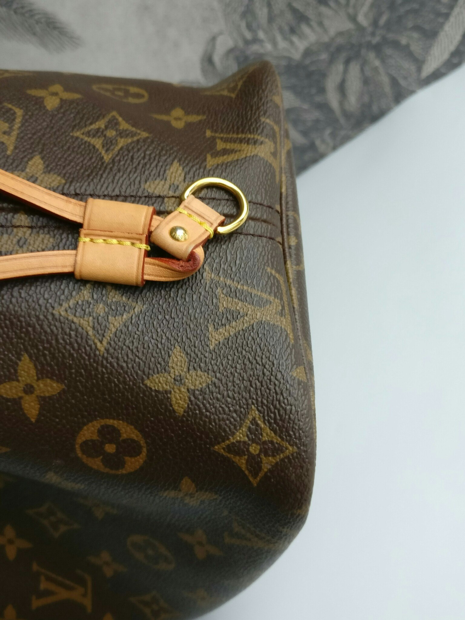 Louis Vuitton Neverfull MM