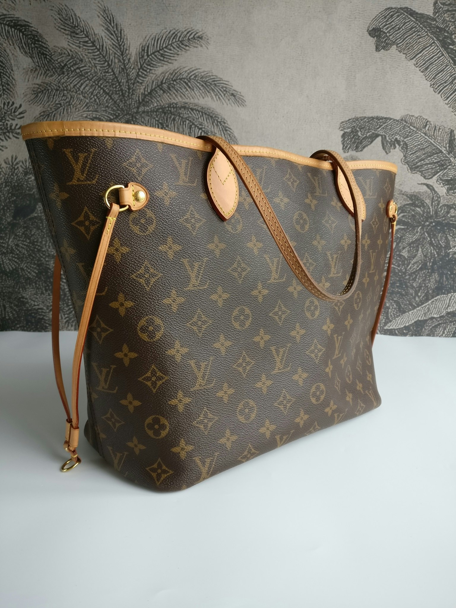 Louis Vuitton Neverfull MM