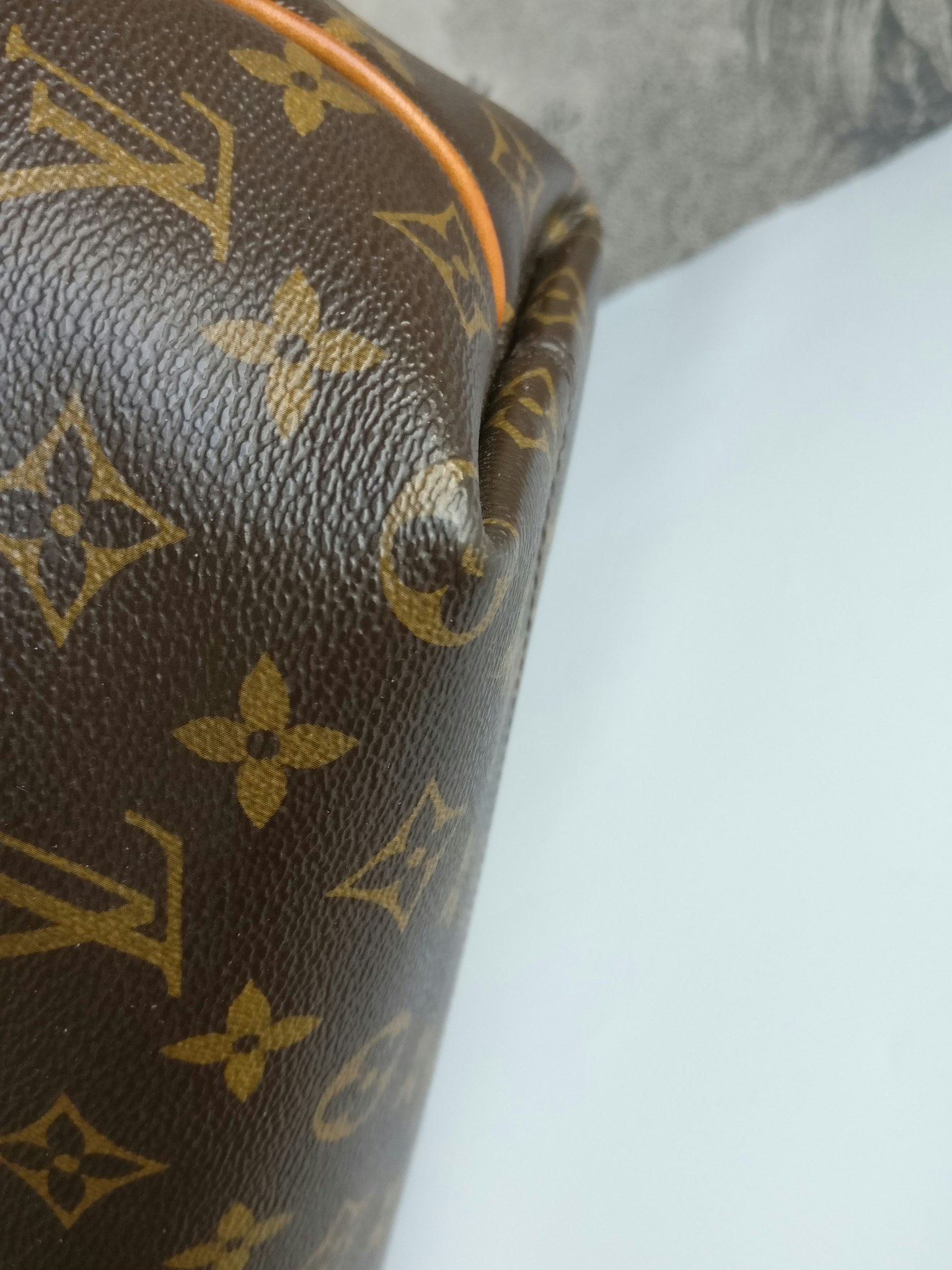 Louis Vuitton Turenne PM – yourvintagelvoe