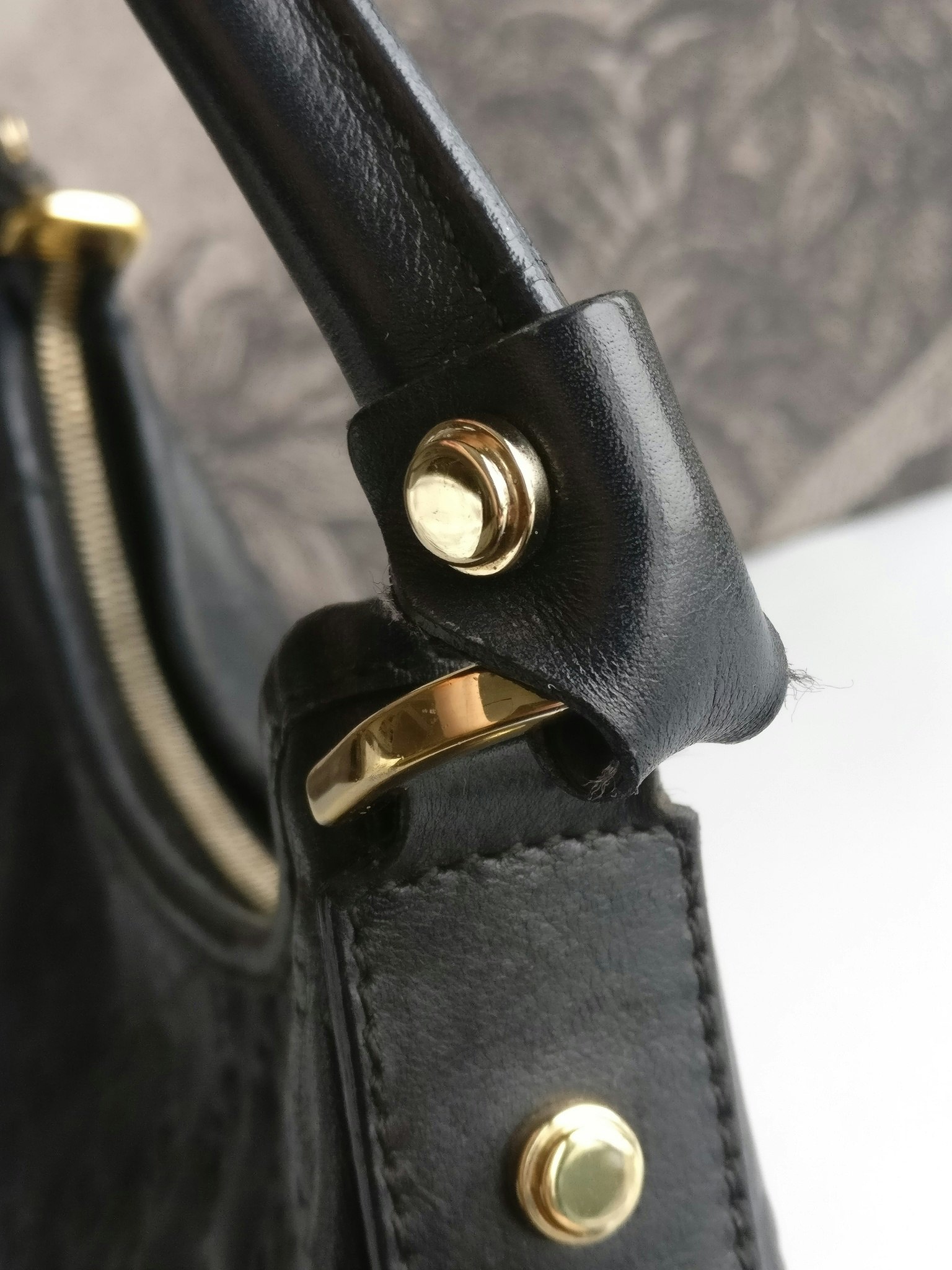 Gucci Guccissima Leather Abbey hobo