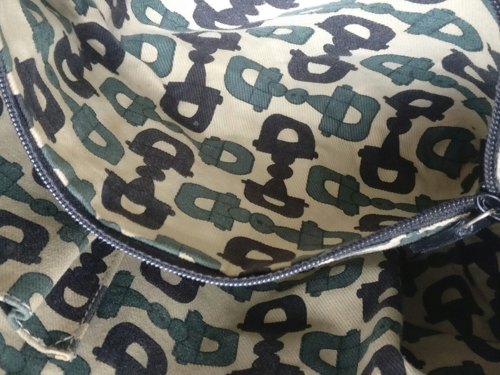 Gucci Guccissima Leather Abbey hobo