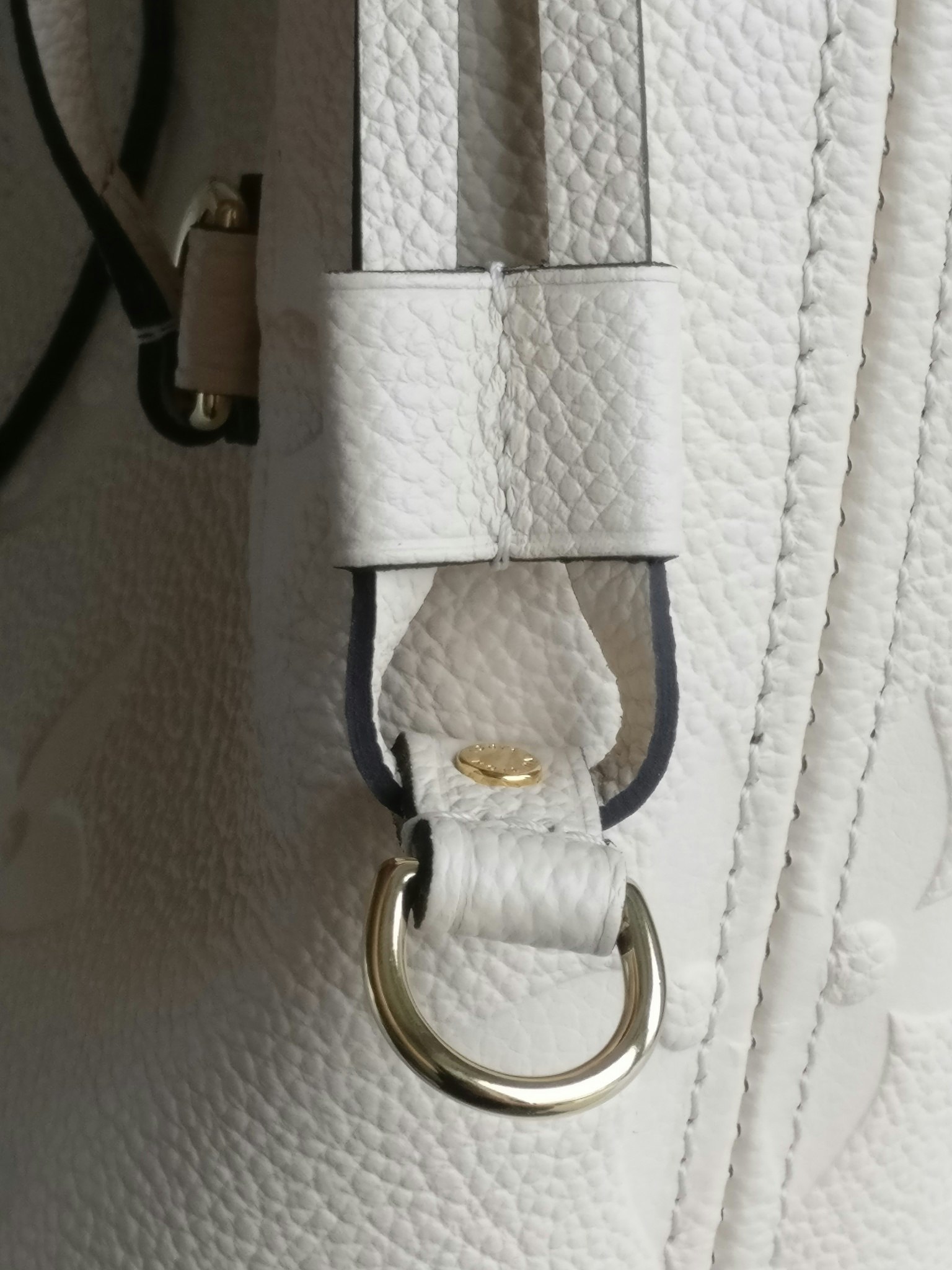 Louis Vuitton Neverfull MM empreinte crème