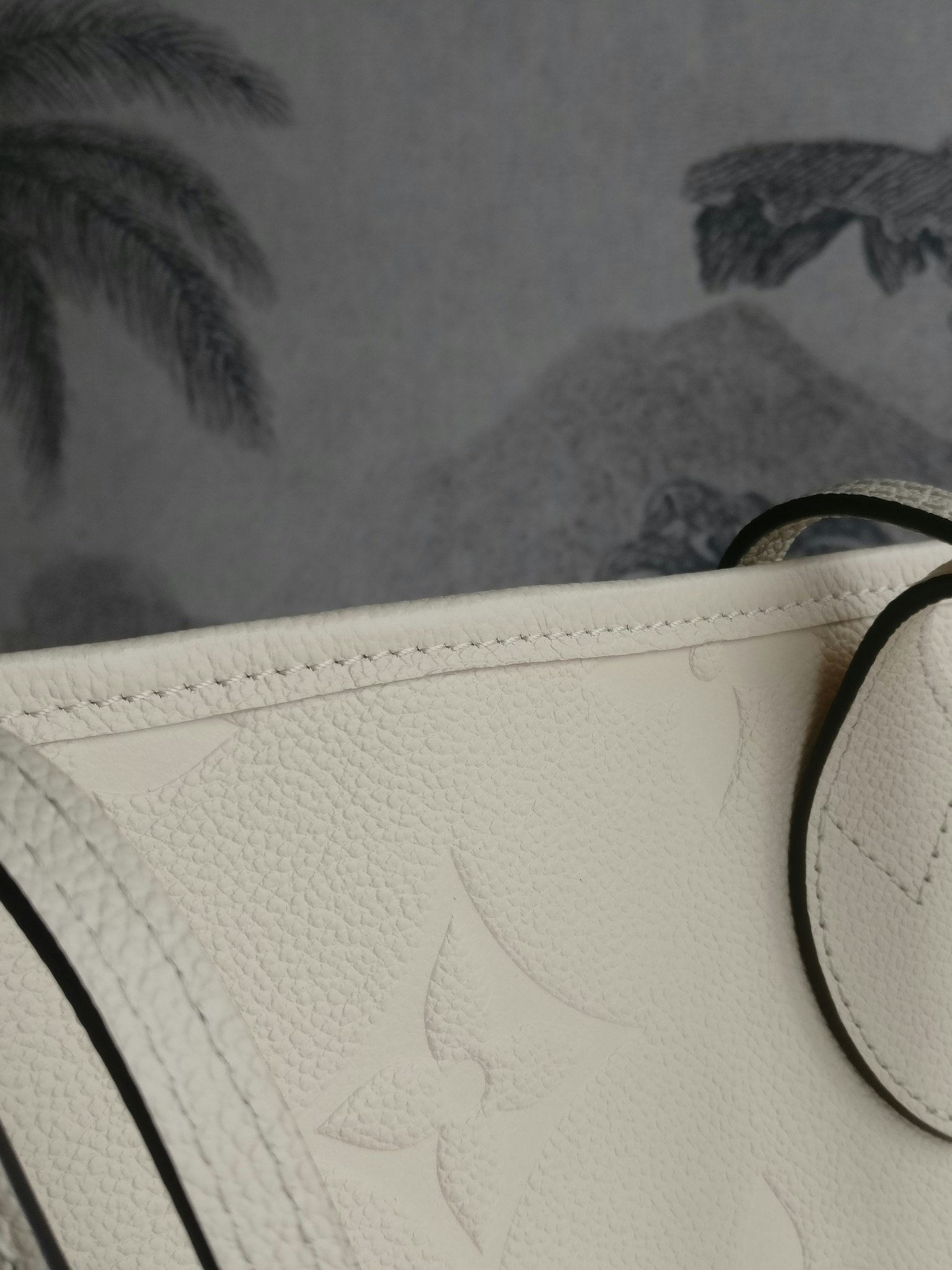 Louis Vuitton LV Neverfull Empreinte Cream Leather ref.271963 - Joli Closet