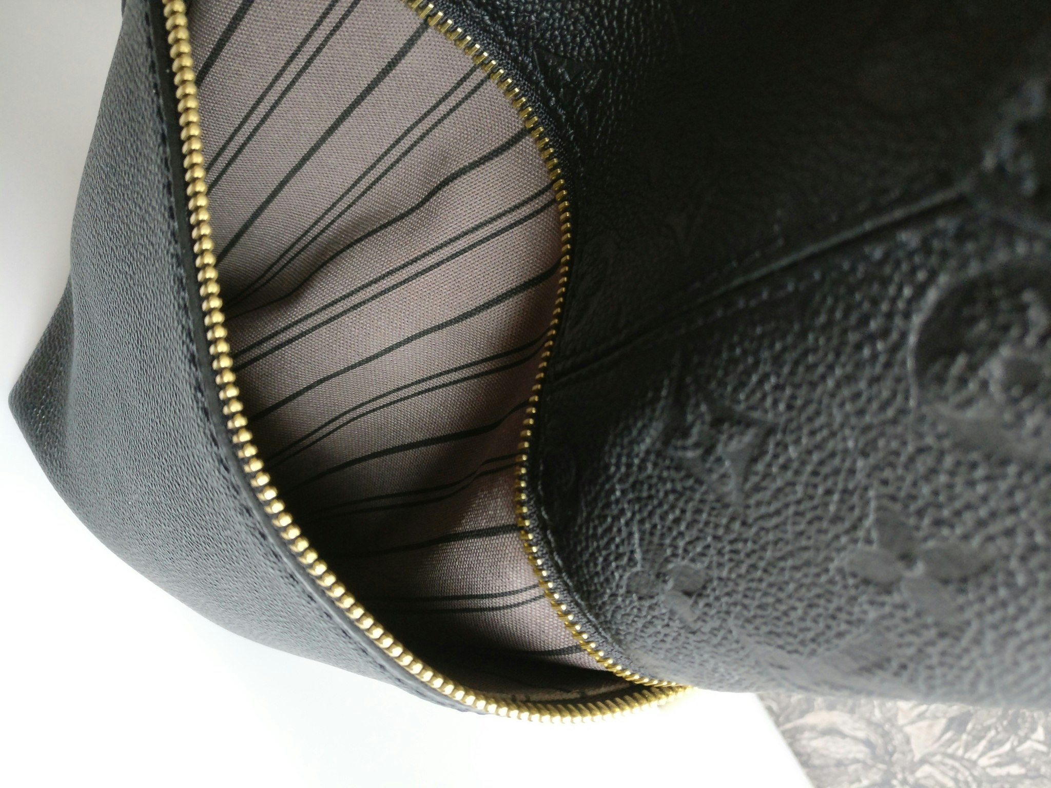 LOUIS VUITTON Melie Empreinte Leather Hobo Shoulder Bag Black