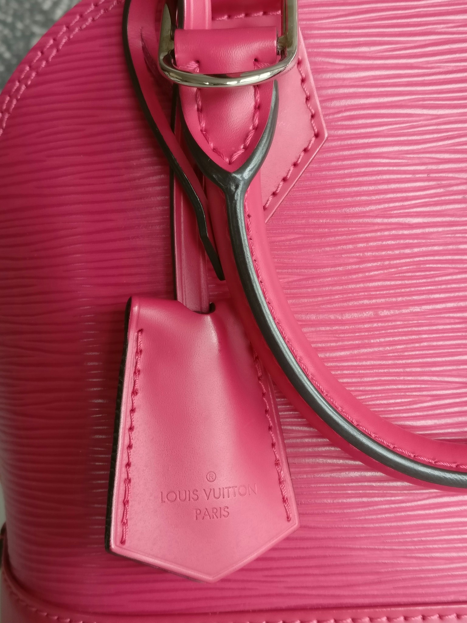 lv alma bb hot pink