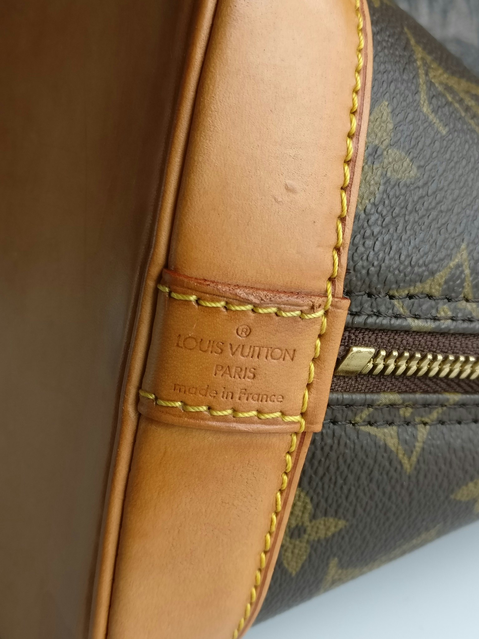 Louis Vuitton Alma PM