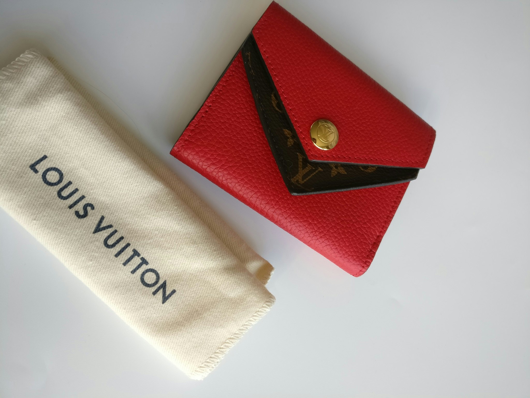 Louis Vuitton Double V compact wallet Rubion