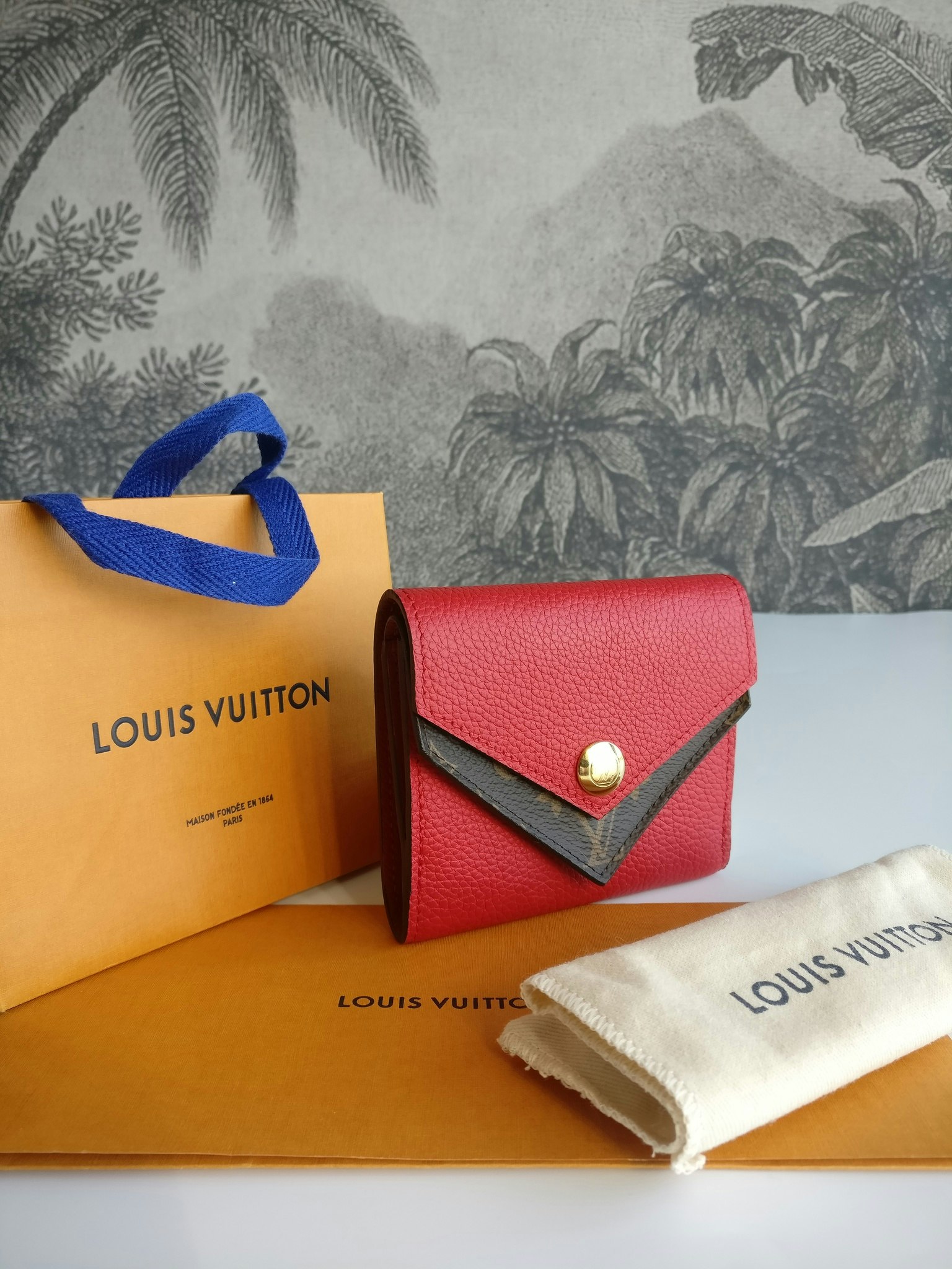 Louis Vuitton Double V Compact Wallet Monogram Canvas Ru…