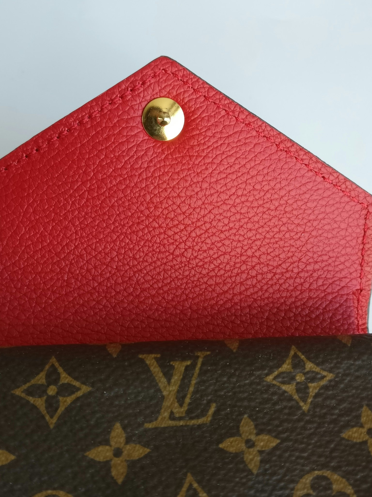 Louis Vuitton Double V compact wallet Rubion - Good or Bag