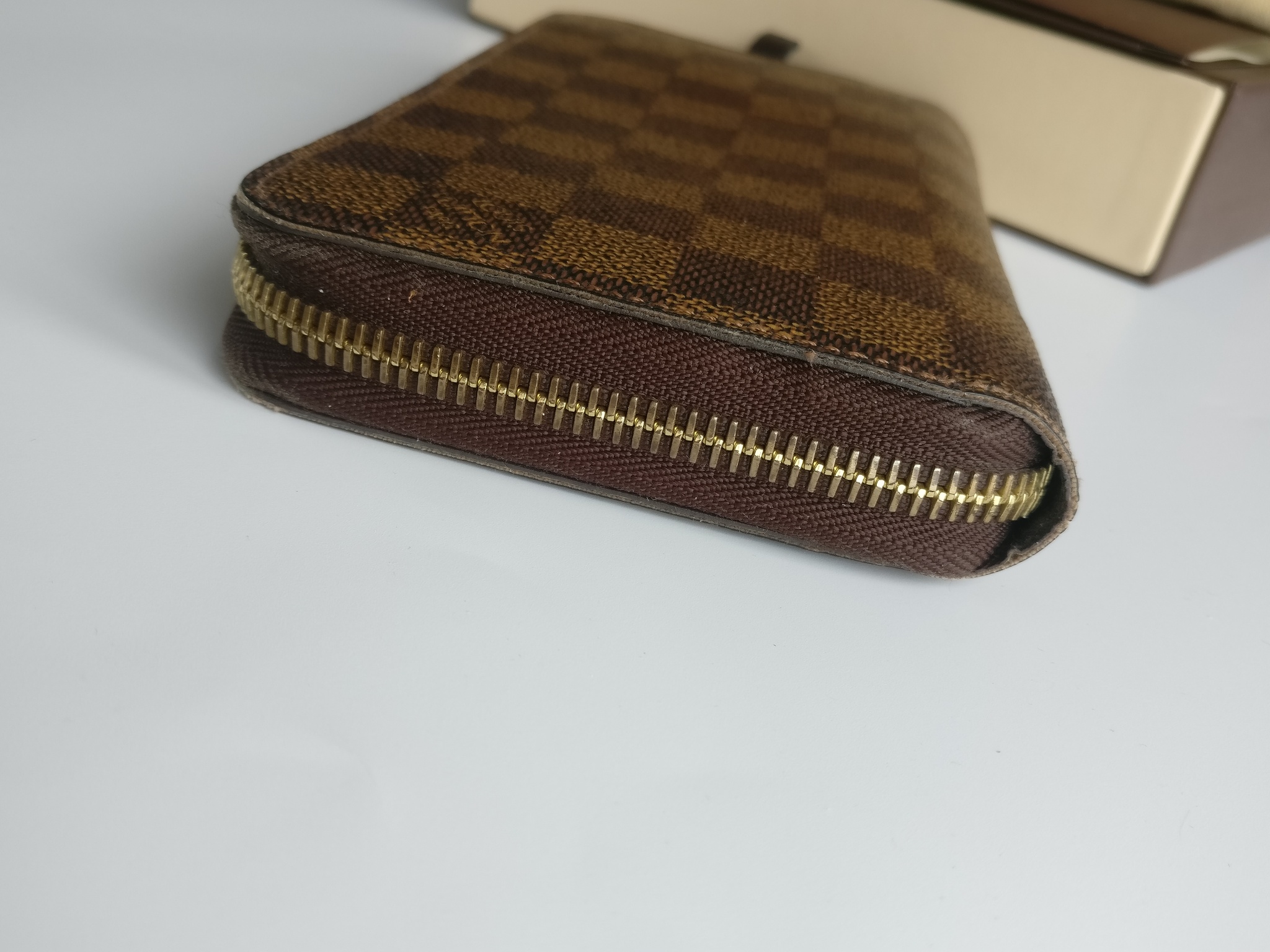 Louis Vuitton Zippy wallet damier ebene