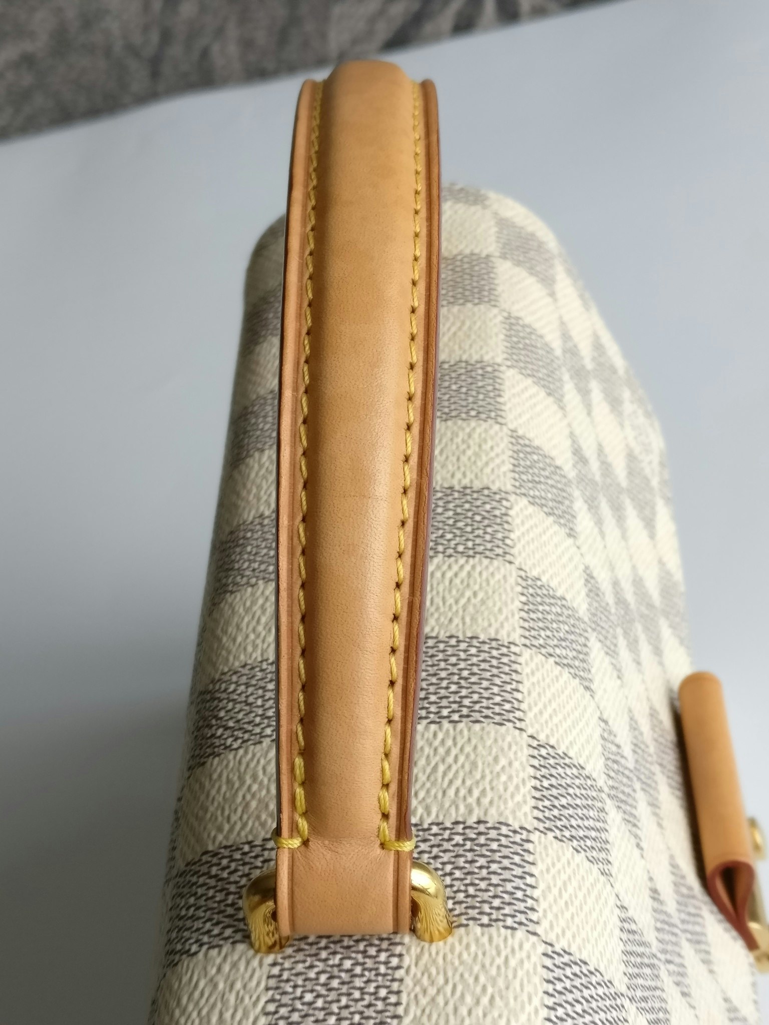 Louis Vuitton LV Croisette damier azur Beige Leather ref.503980 - Joli  Closet