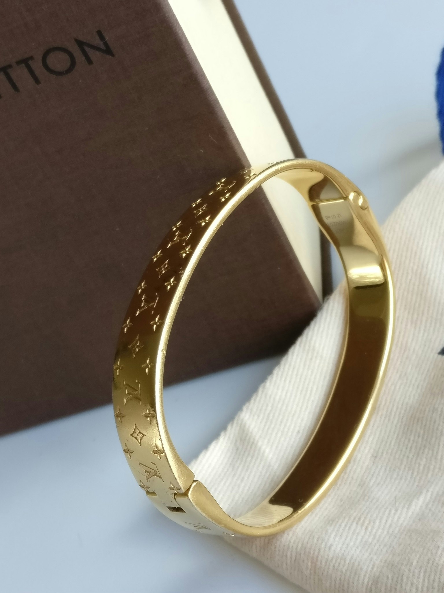 Louis Vuitton Nanogram cuff bracelet - Good or Bag
