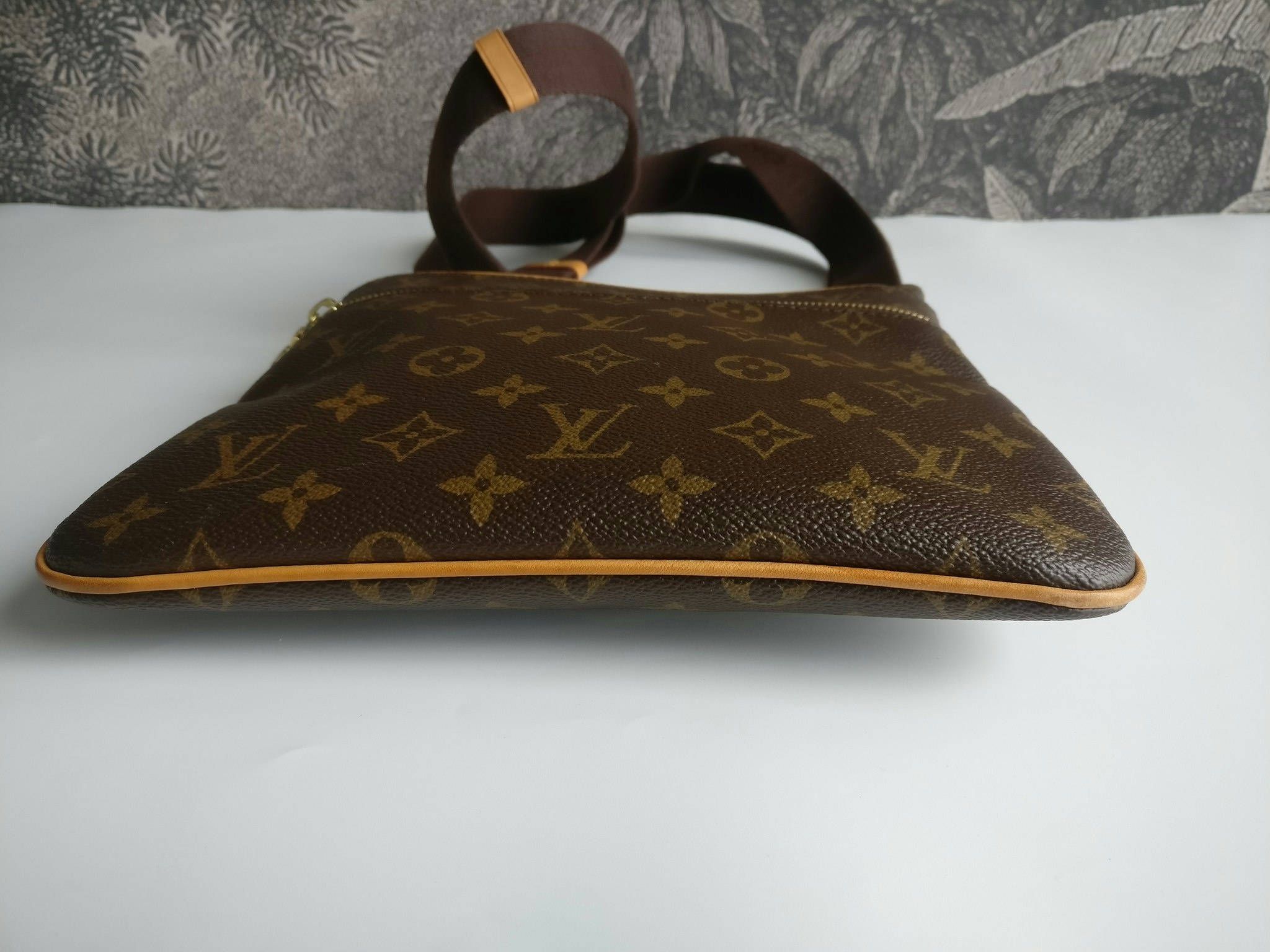 Louis Vuitton Pochette Valmy