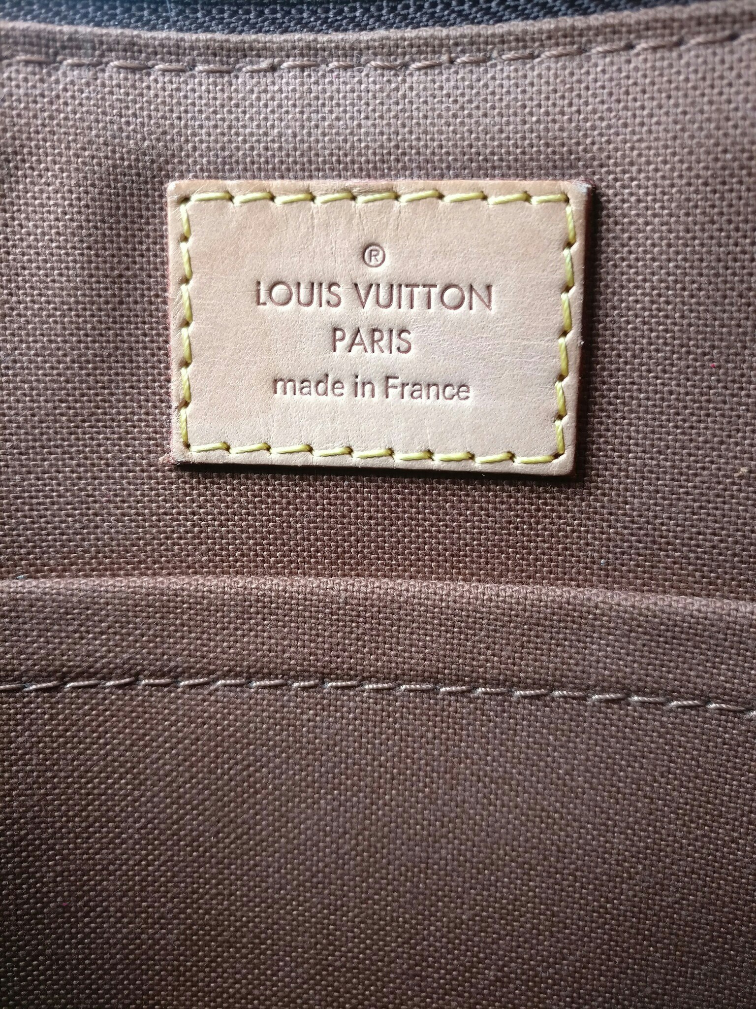 Louis Vuitton Pochette Valmy