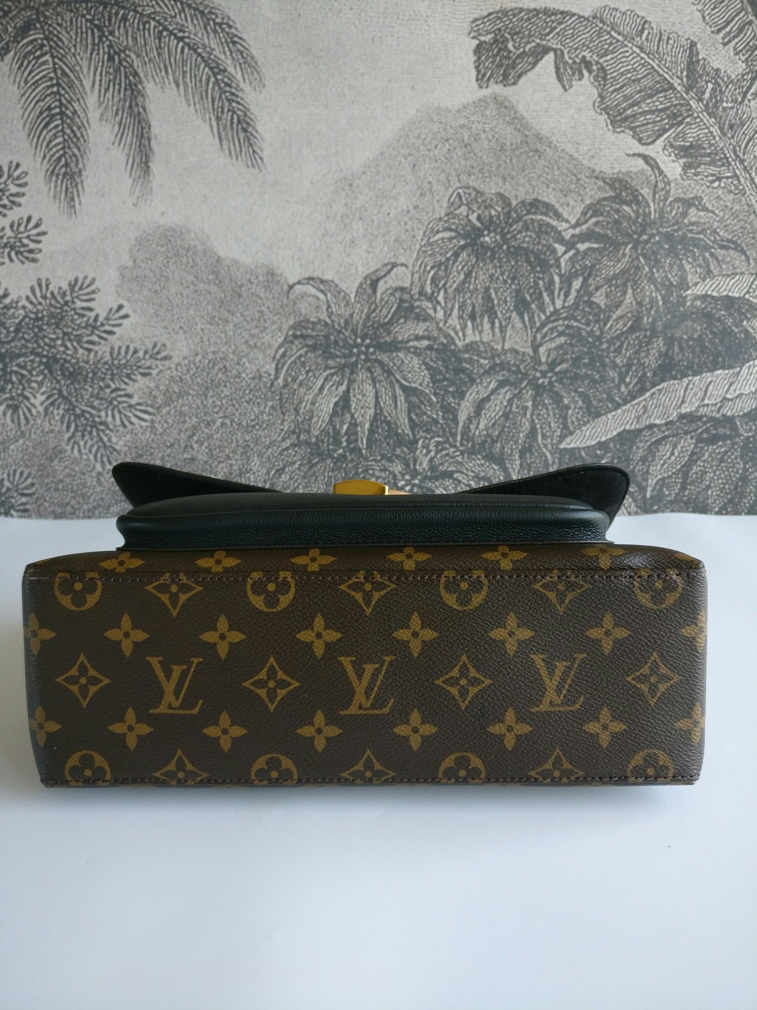 Louis Vuitton Marignan