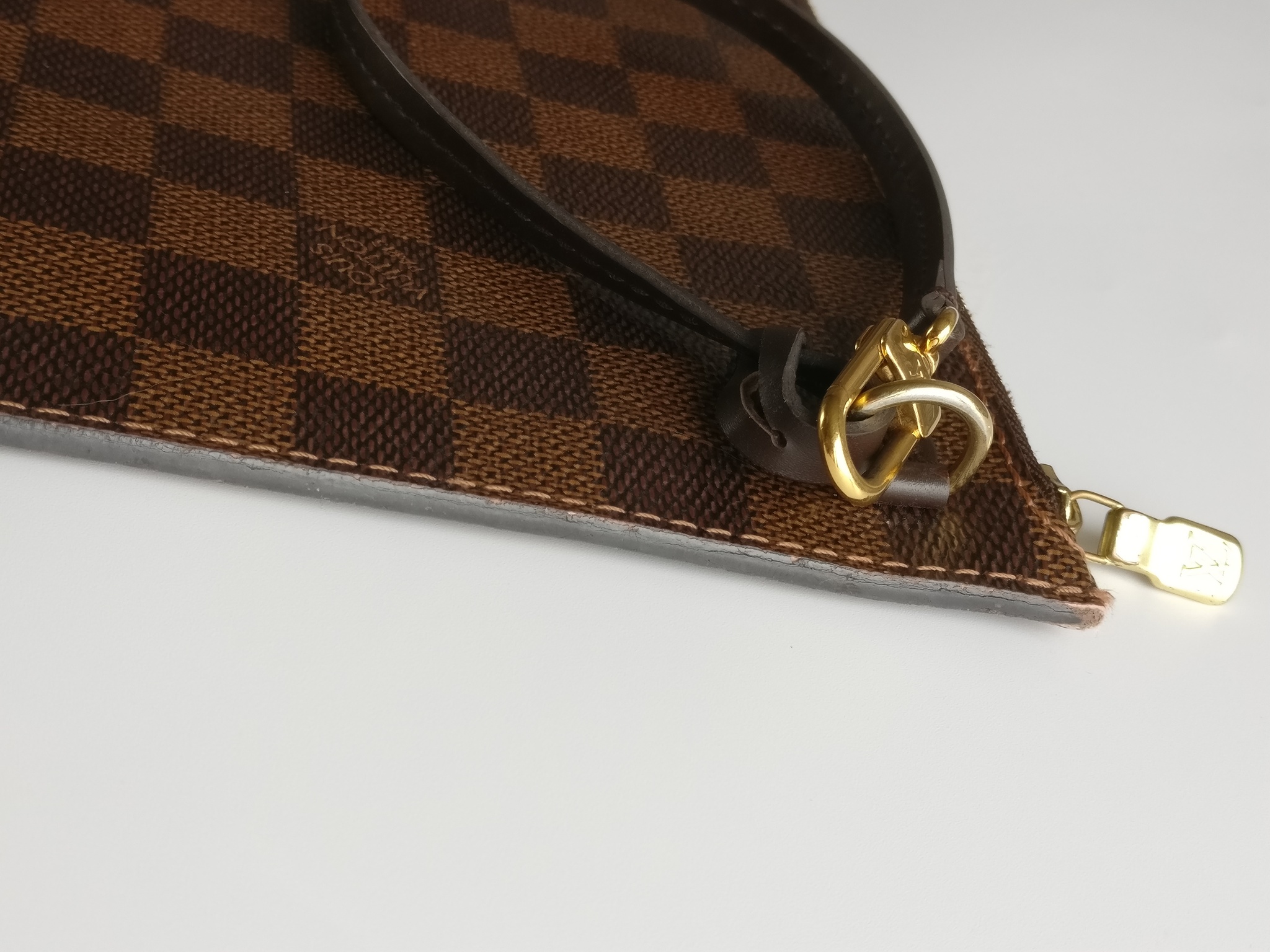 Louis Vuitton Neverfull MM pochette damier ebene