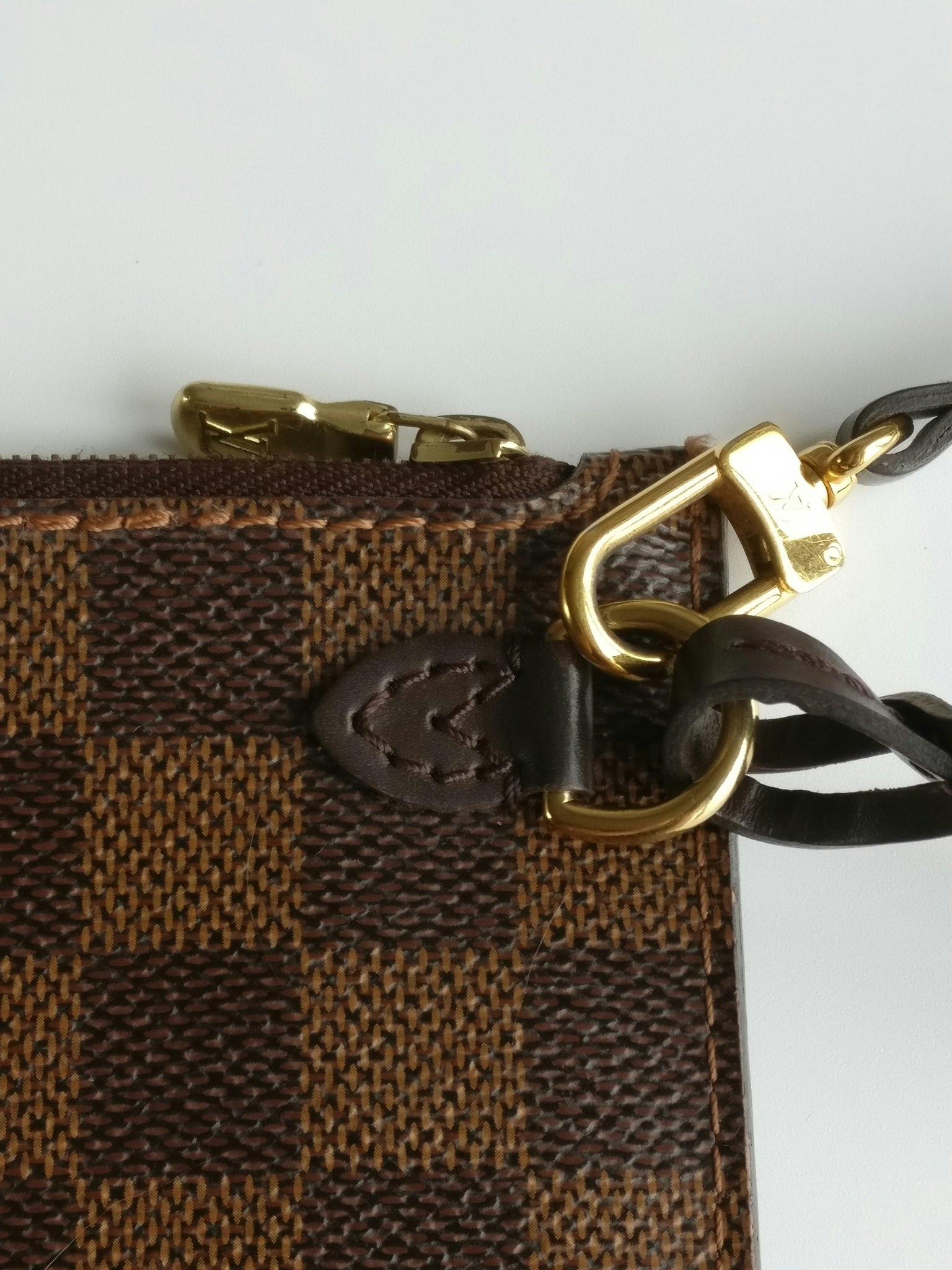 Louis Vuitton Neverfull MM pochette damier ebene