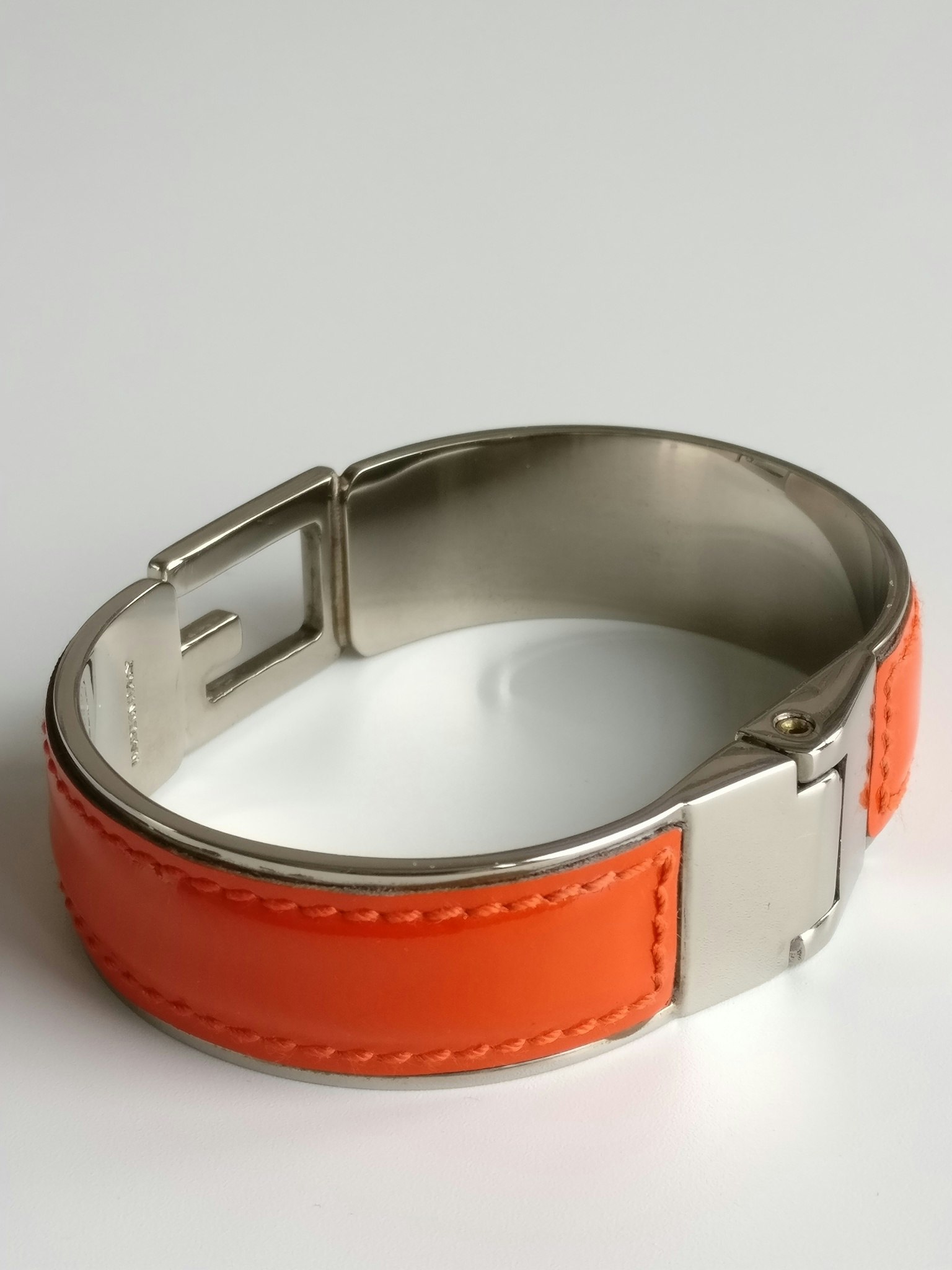 Gucci bangle cuff bracelet