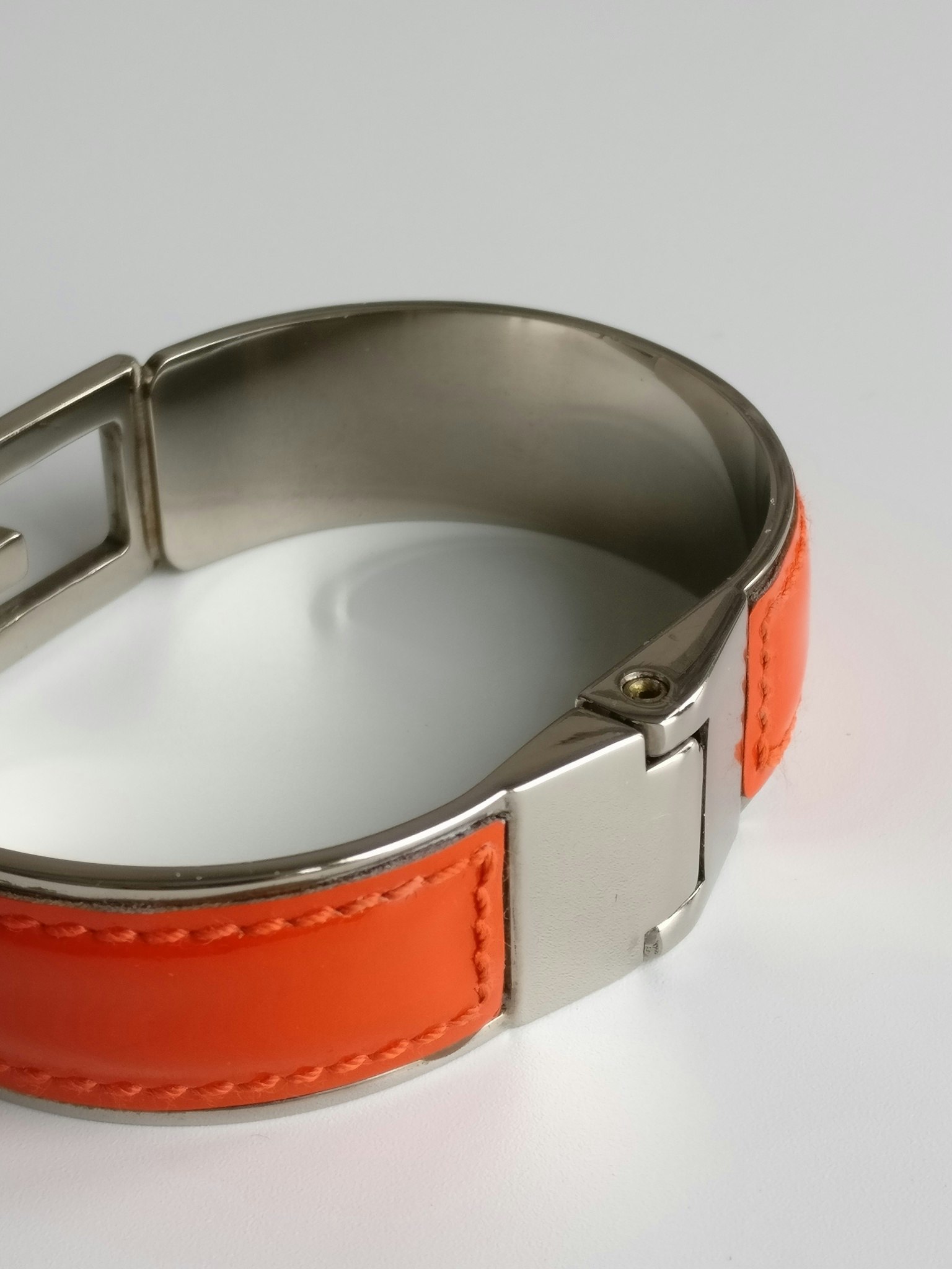 Gucci bangle cuff bracelet