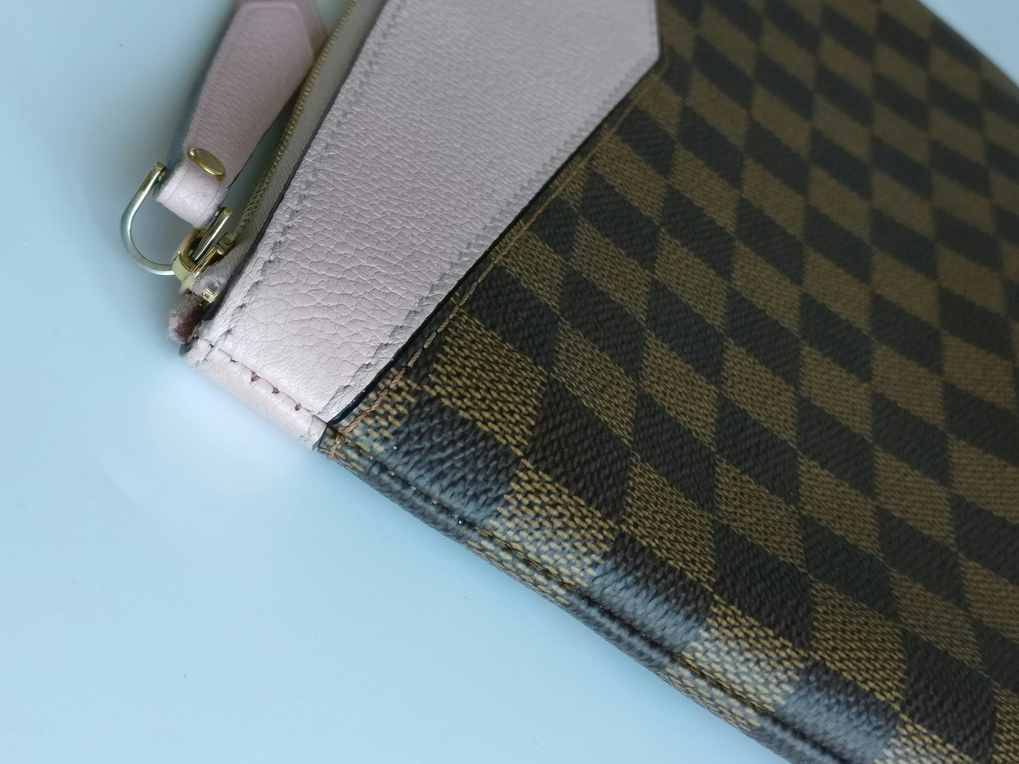 daily pouch louis vuitton｜TikTok Search