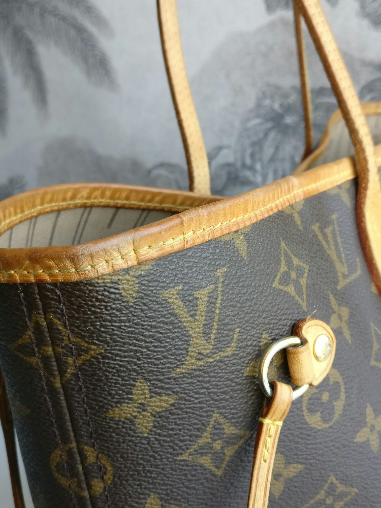 Louis Vuitton Neverfull MM