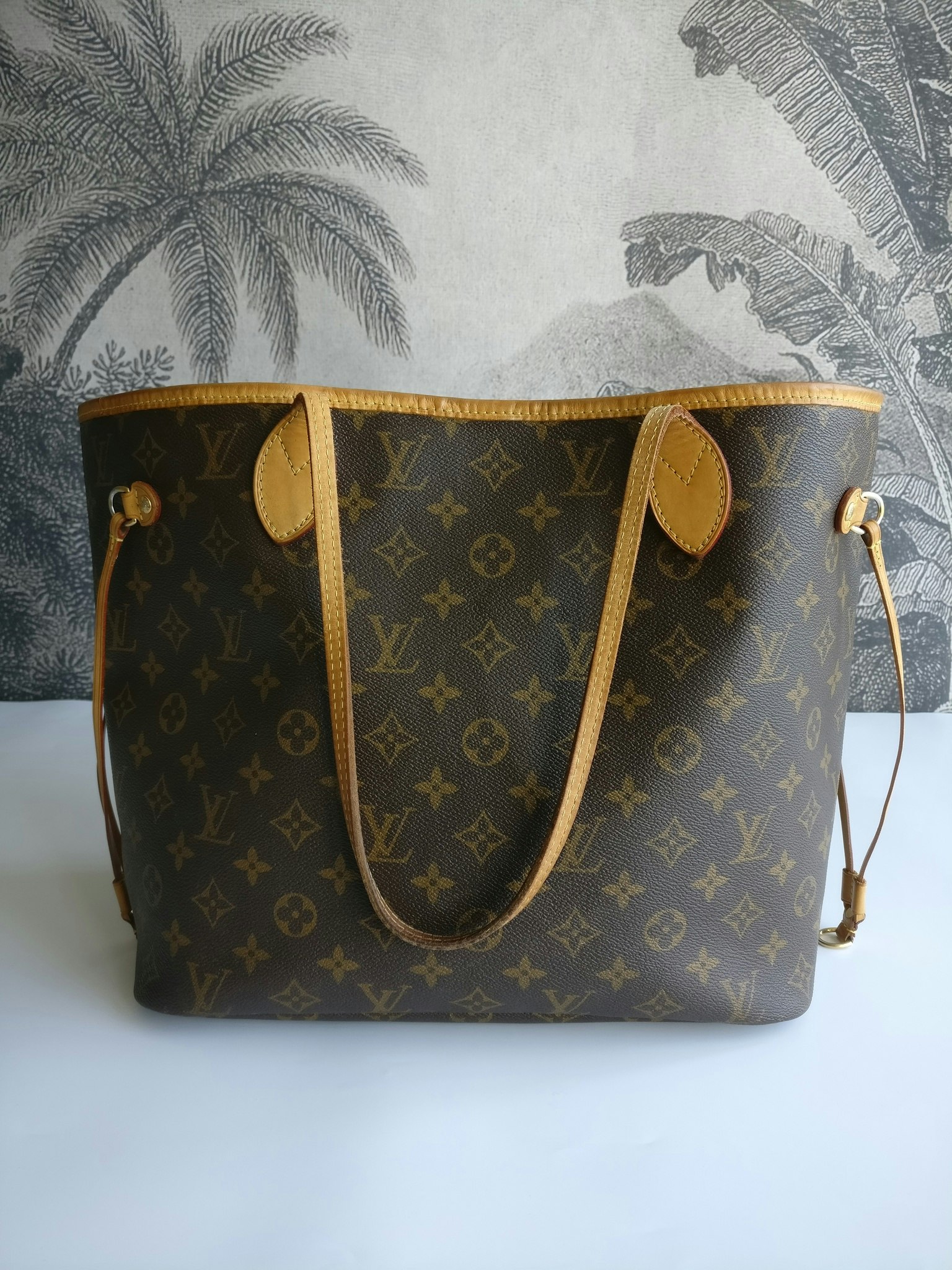 Louis Vuitton Neverfull MM