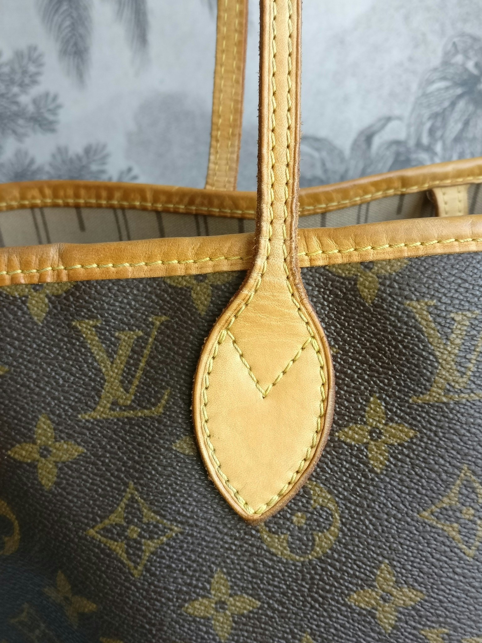 Louis Vuitton Neverfull MM