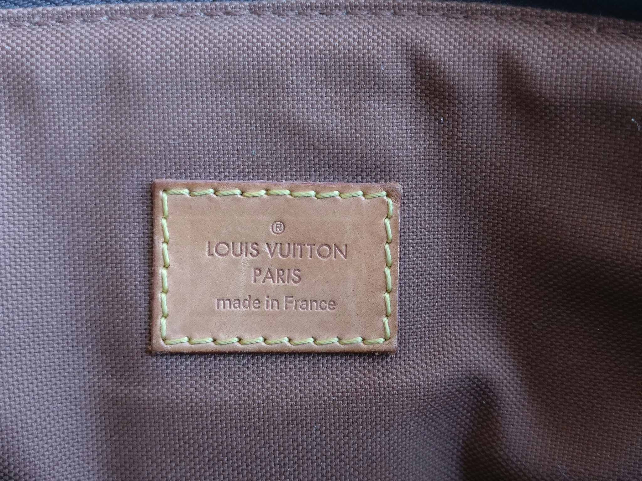 Louis Vuitton Tivoli GM