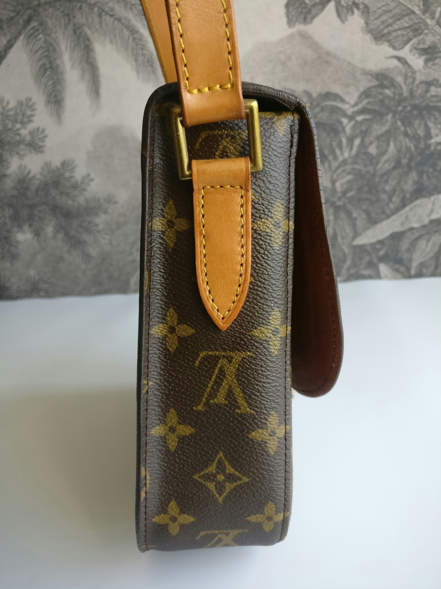 Louis Vuitton St Cloud GM