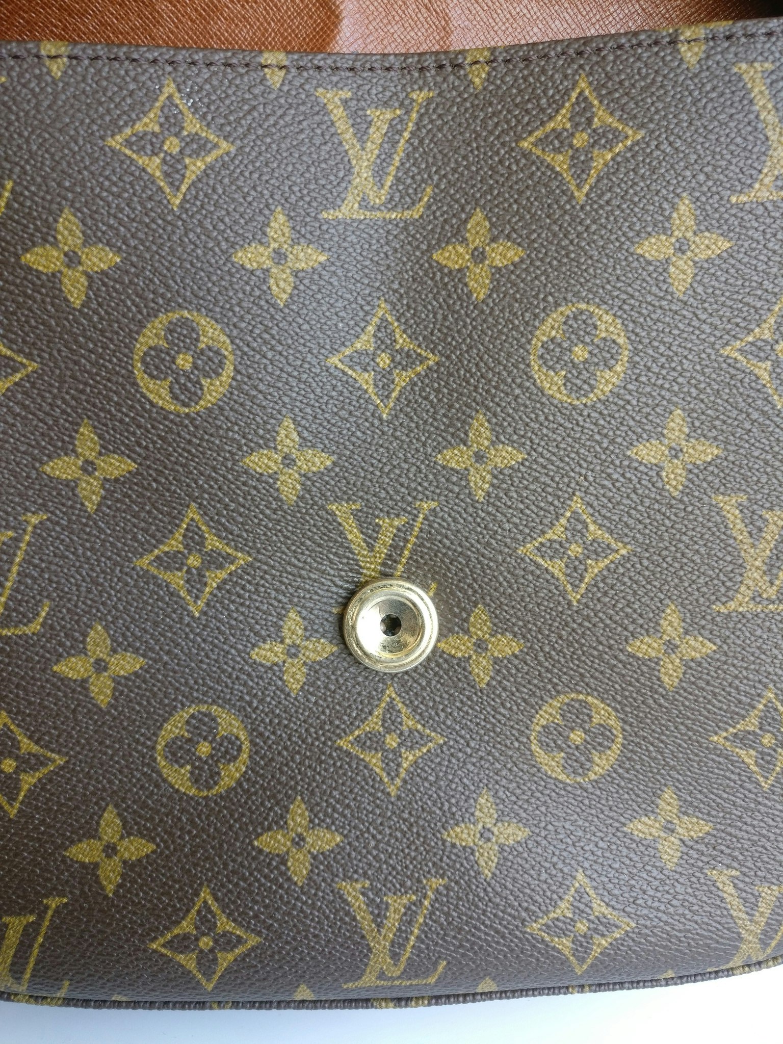 Louis Vuitton Monogram Saint Cloud Mini Crossbody Bag ○ Labellov