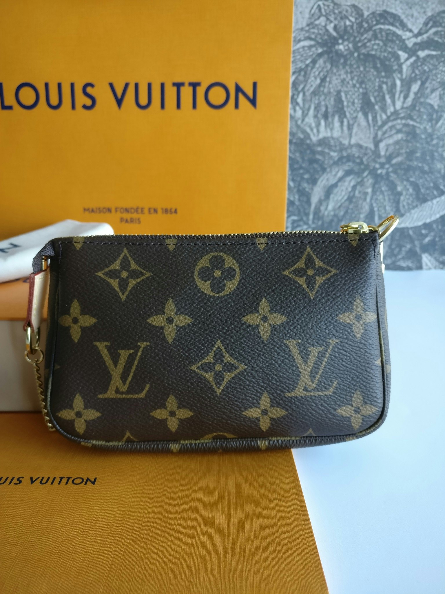 Louis Vuitton Pochette size differences: mini pochette, bucket pochette,  old model pochette accessories, new …