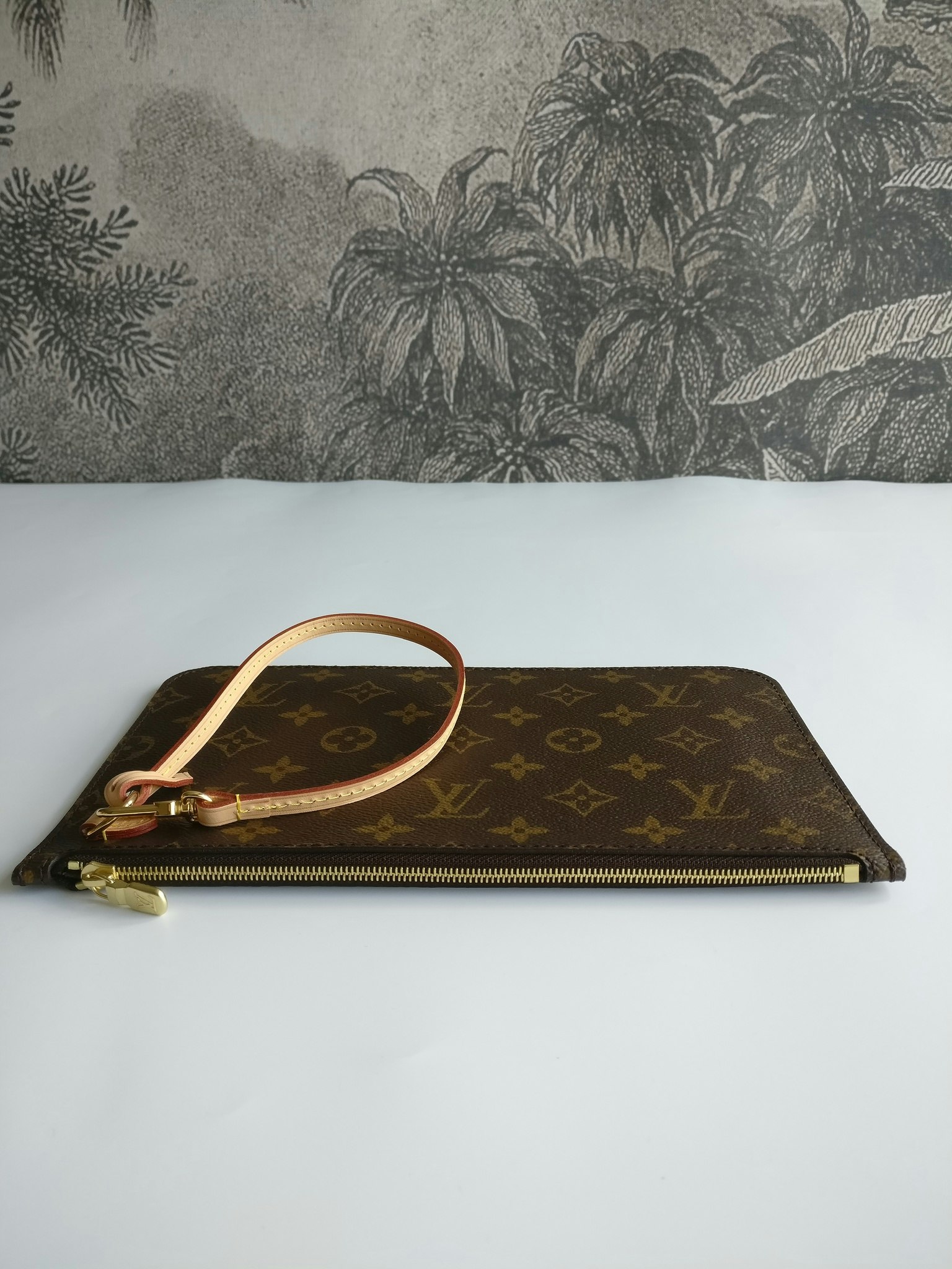 Louis Vuitton Neverfull MM/GM pochette - Good or Bag