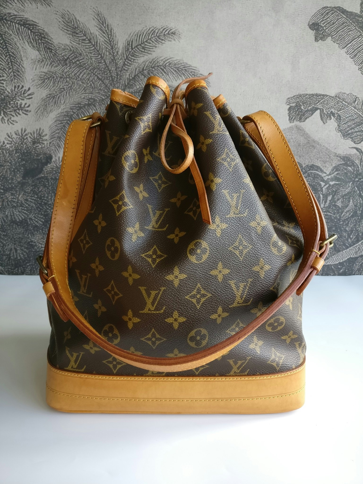 Louis Vuitton Noe GM Bags Brown Leather ref.618467 - Joli Closet