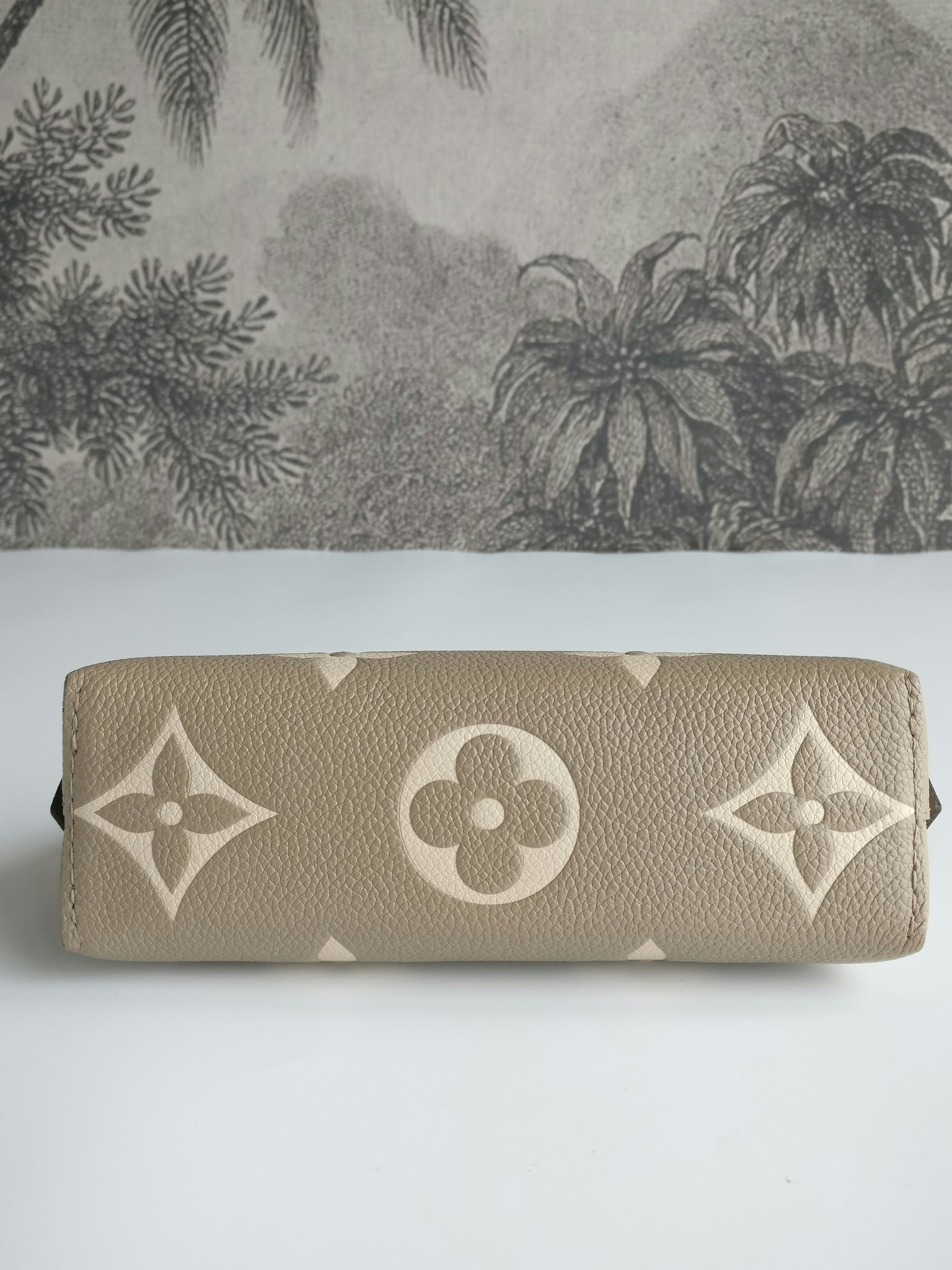 Louis Vuitton Pochette Cosmetique PM