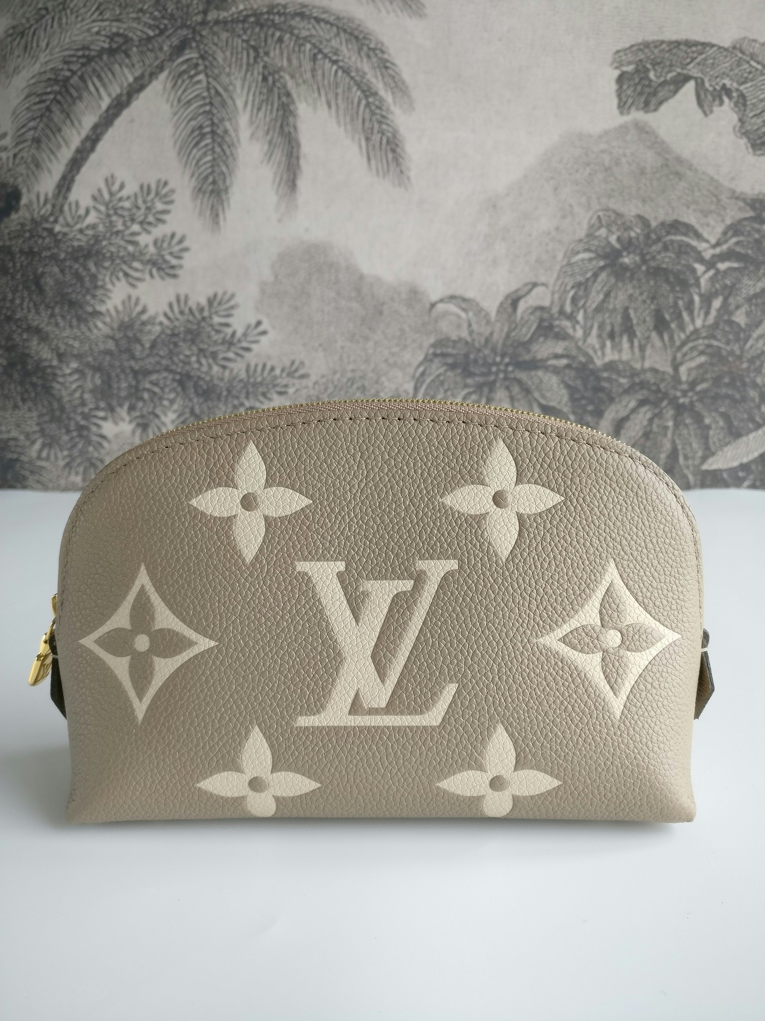 Louis Vuitton Pochette Cosmetique PM - Good or Bag