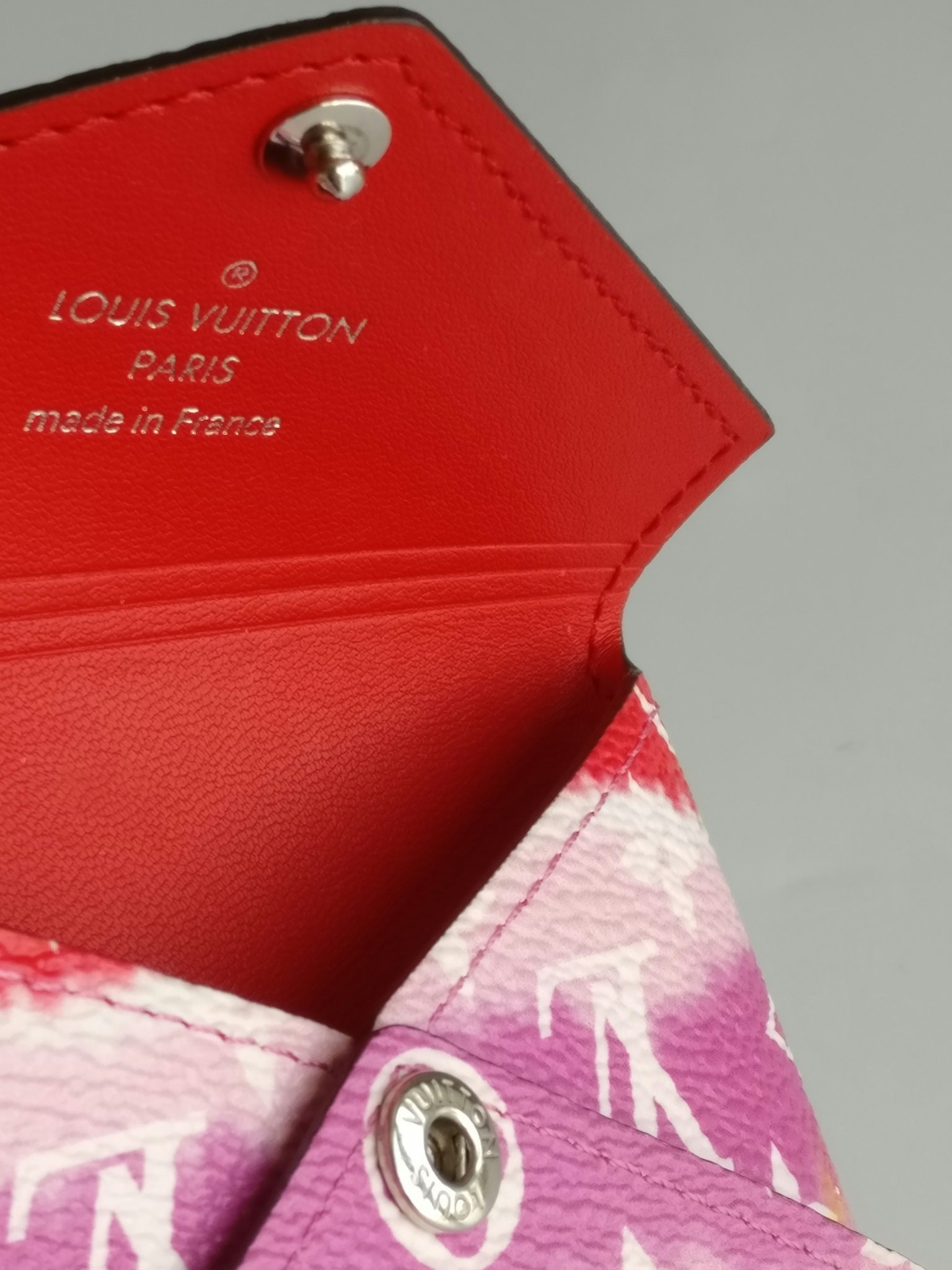 Louis Vuitton escale Kirigami S