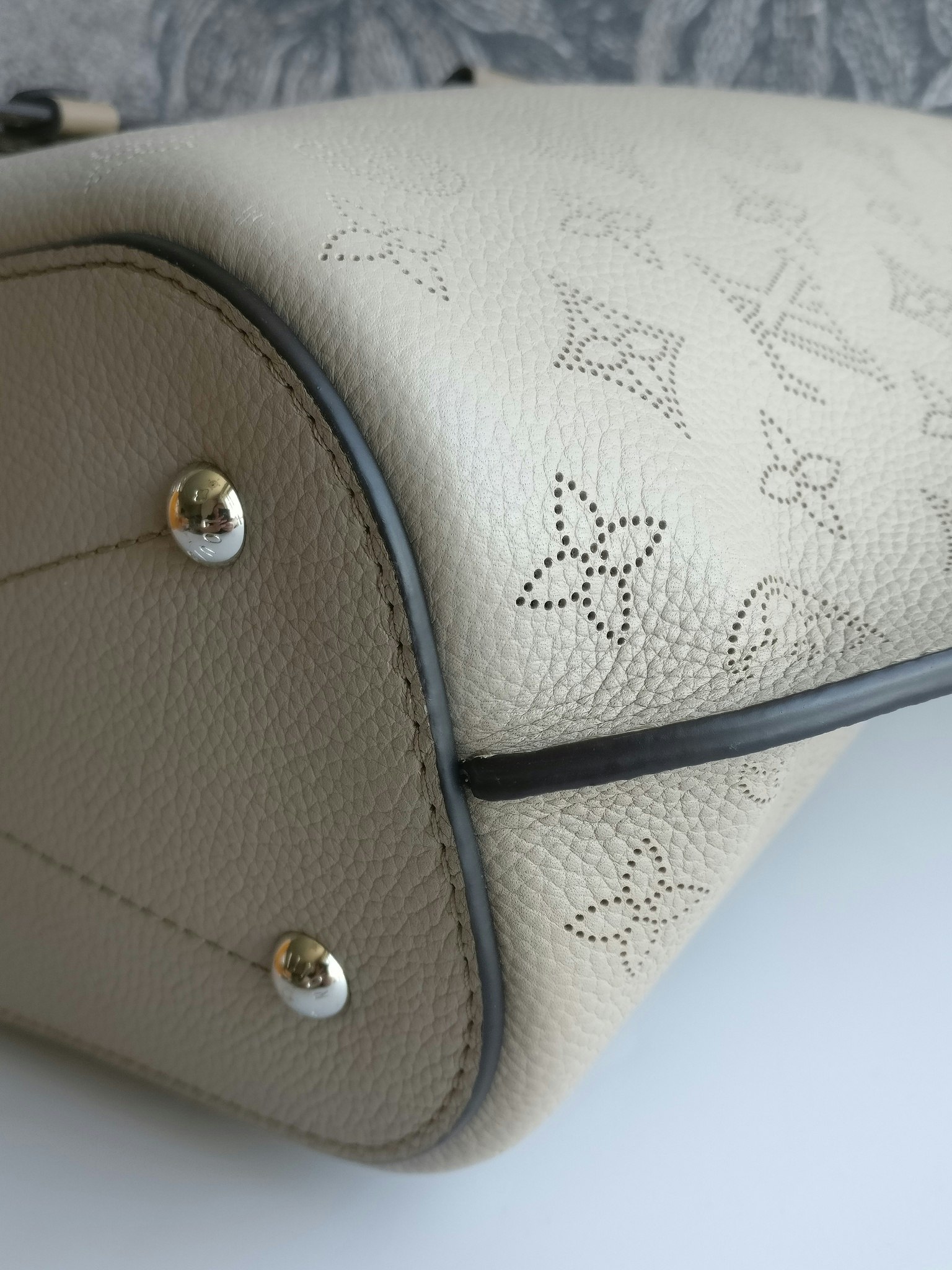 Authentic Louis Vuitton Galet Monogram Mahina Leather Girolata 2Way in Grey