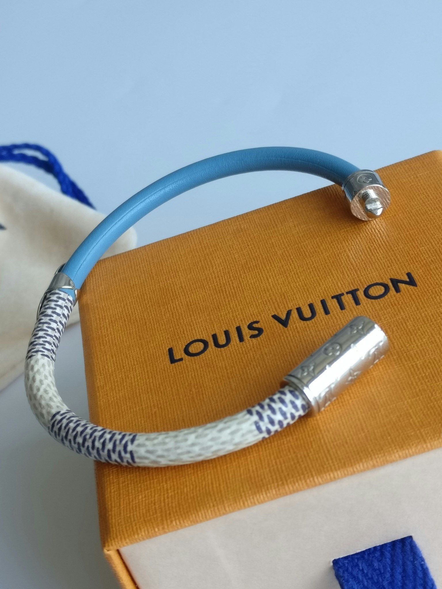 Louis Vuitton 'Keep It' Bracelet Damier Azur