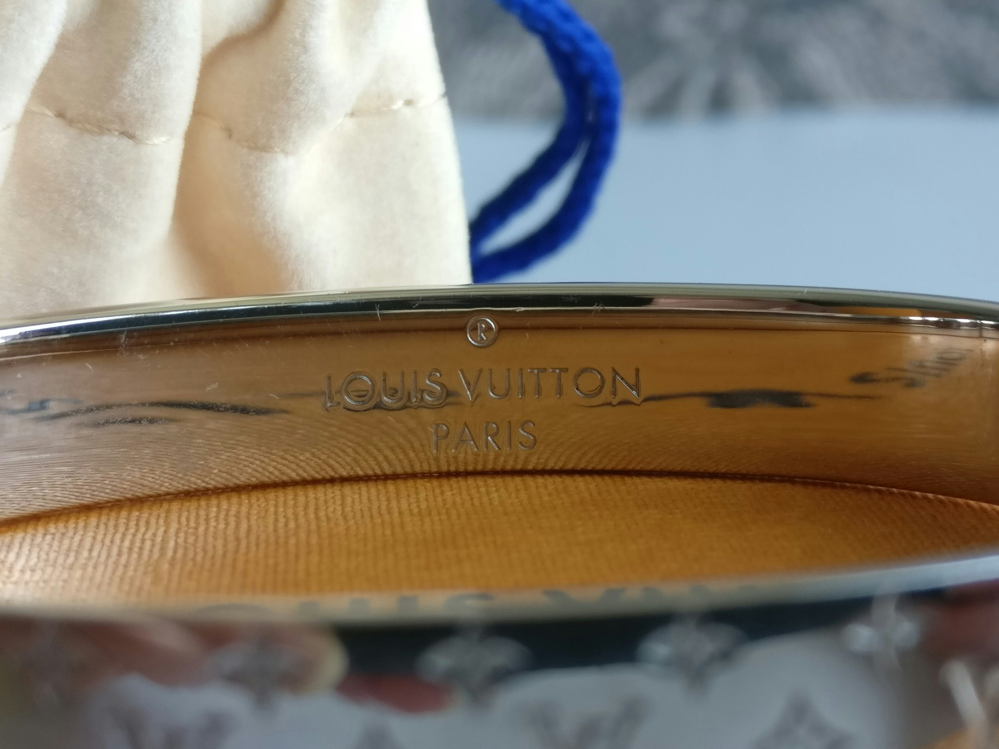Louis Vuitton Nanogram cuff Bracelet silver - Good or Bag