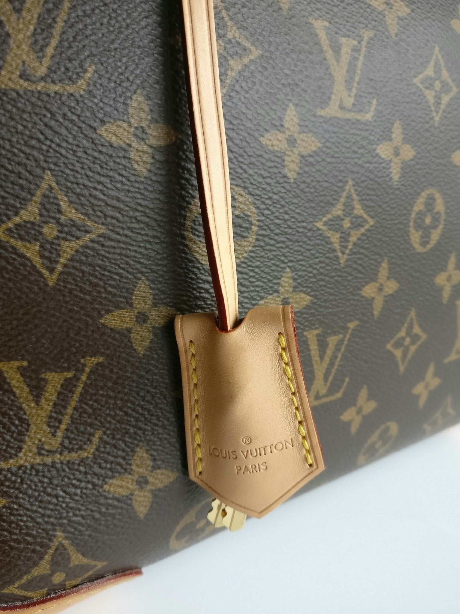 Louis Vuitton Retiro 2 Way